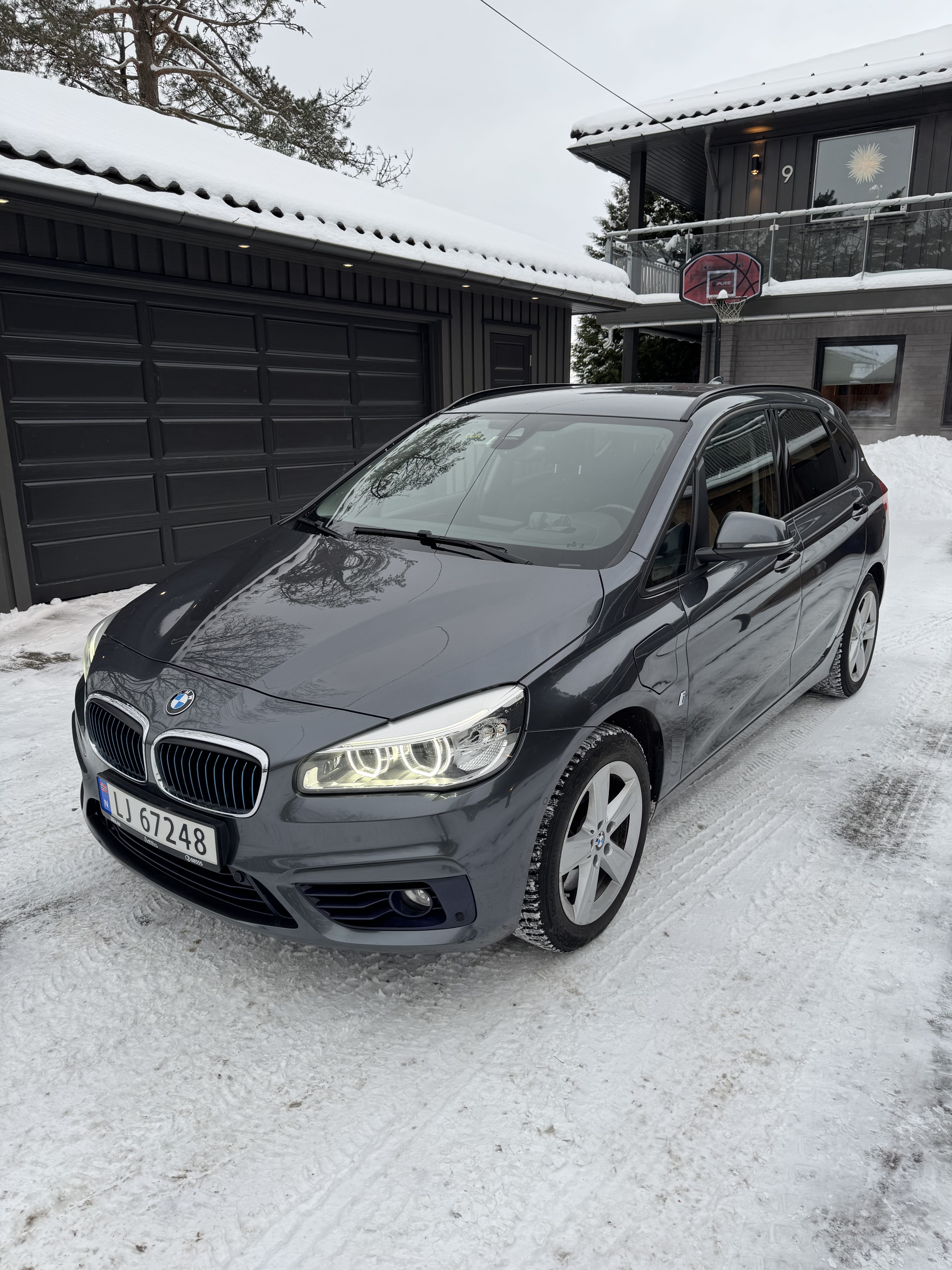 BMW  225xe iPerformance, 2017, Blyfri 95 / Elektrisk (hybrid), automatisk