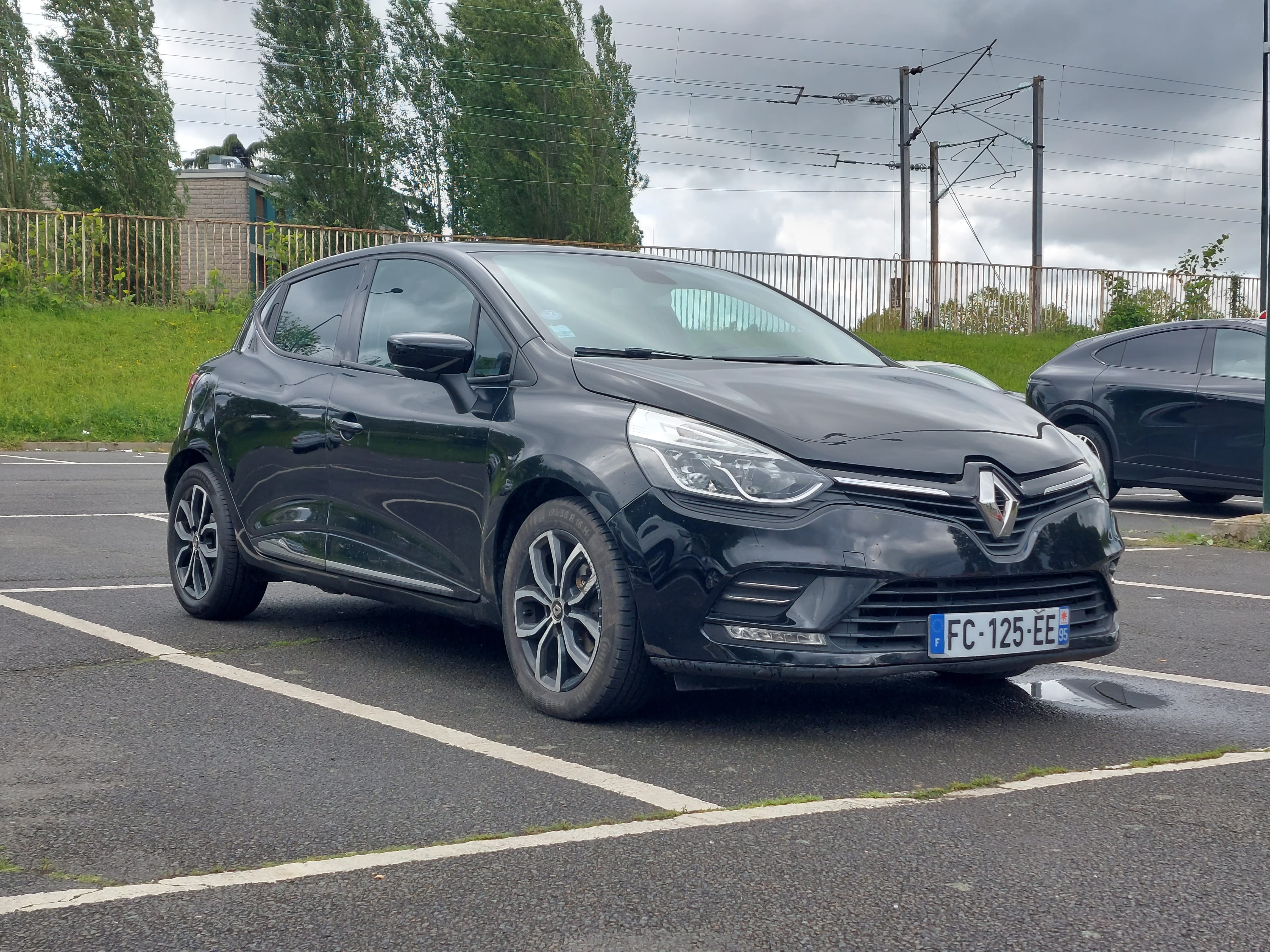 Renault Clio, 2018, Essence 98