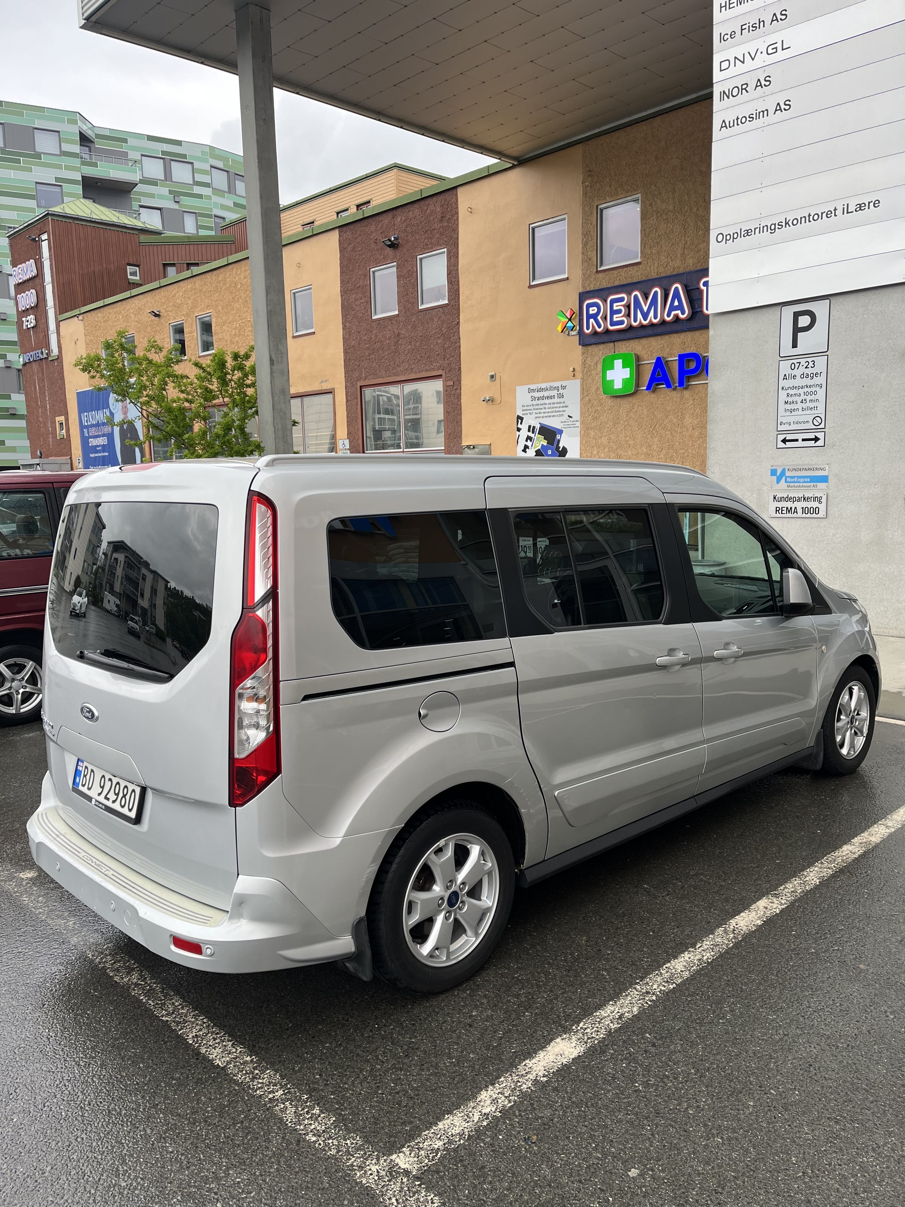 Ford Grand Tourneo met Cruise control