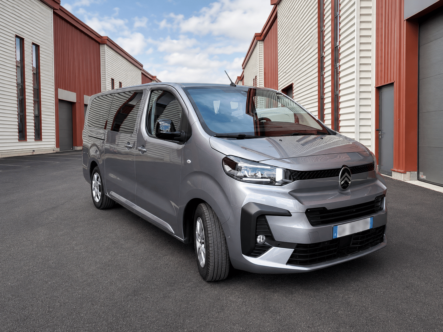 Citroen SpaceTourer, 2024, Diesel, automatique, 9 places et plus
