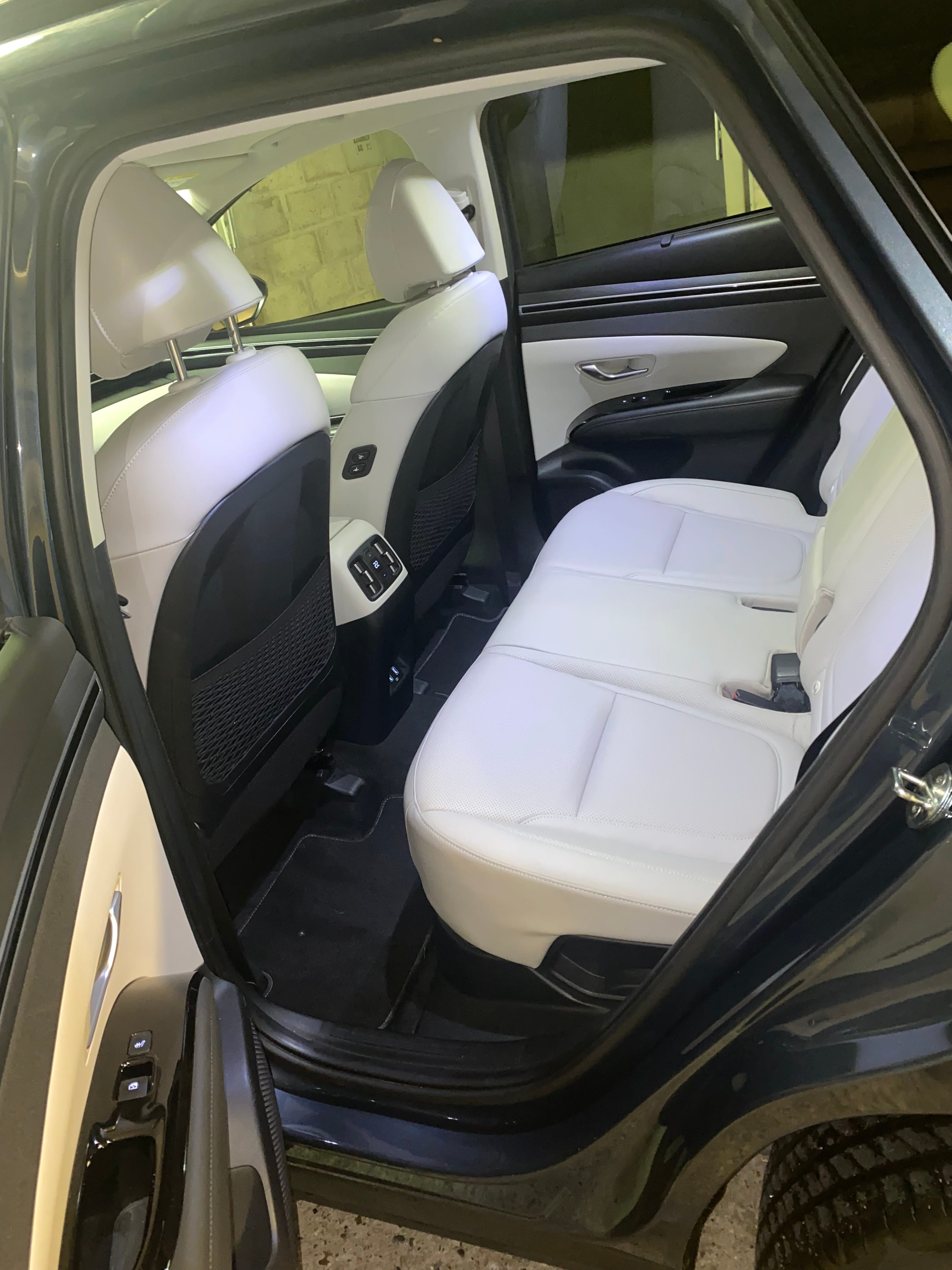 Hyundai Tucson Hybride avec Siège bébé
