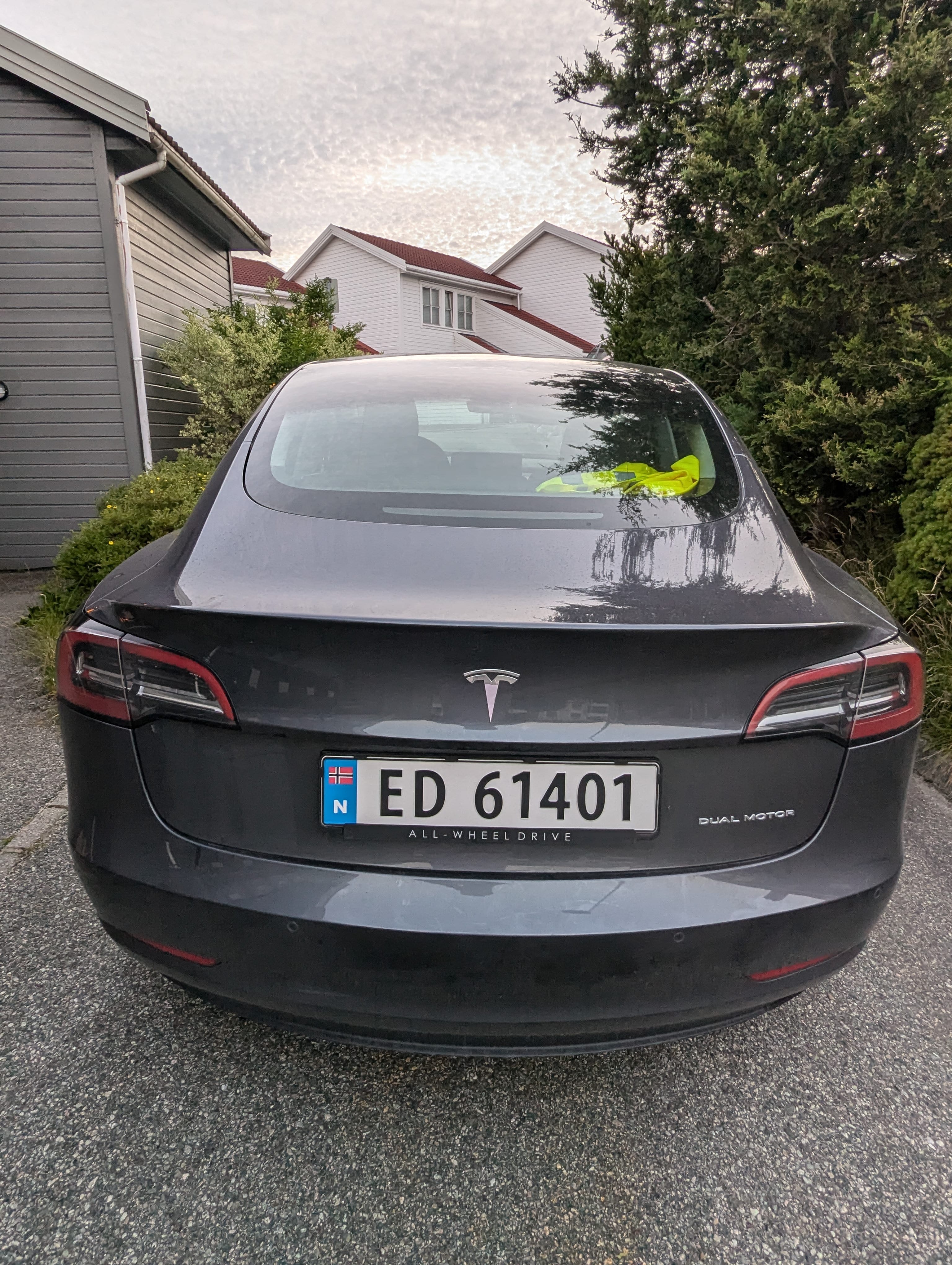 Tesla Model 3 Long Range med GPS