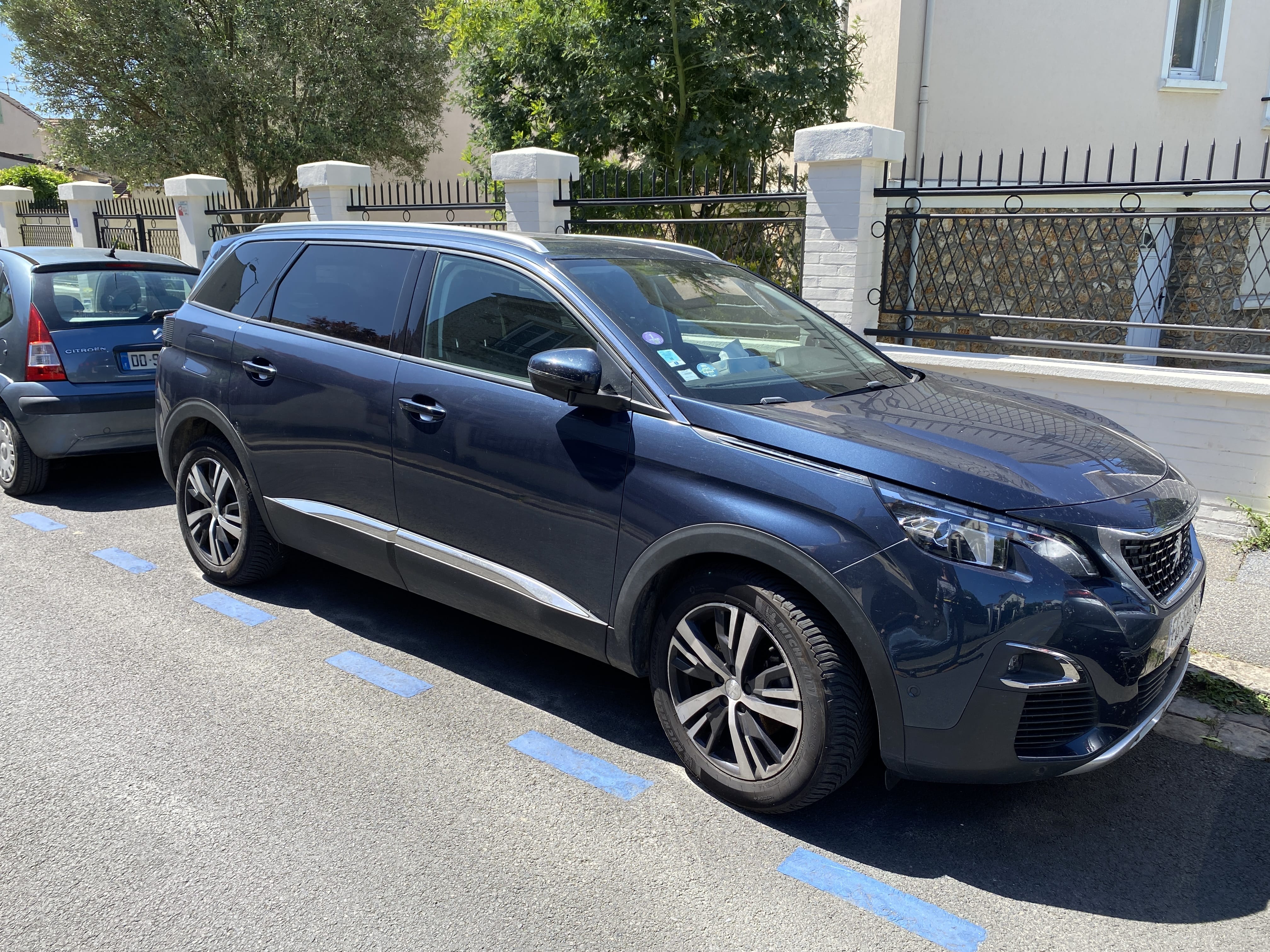 Peugeot 5008, 2019, Essence 95, automatique, 7 places