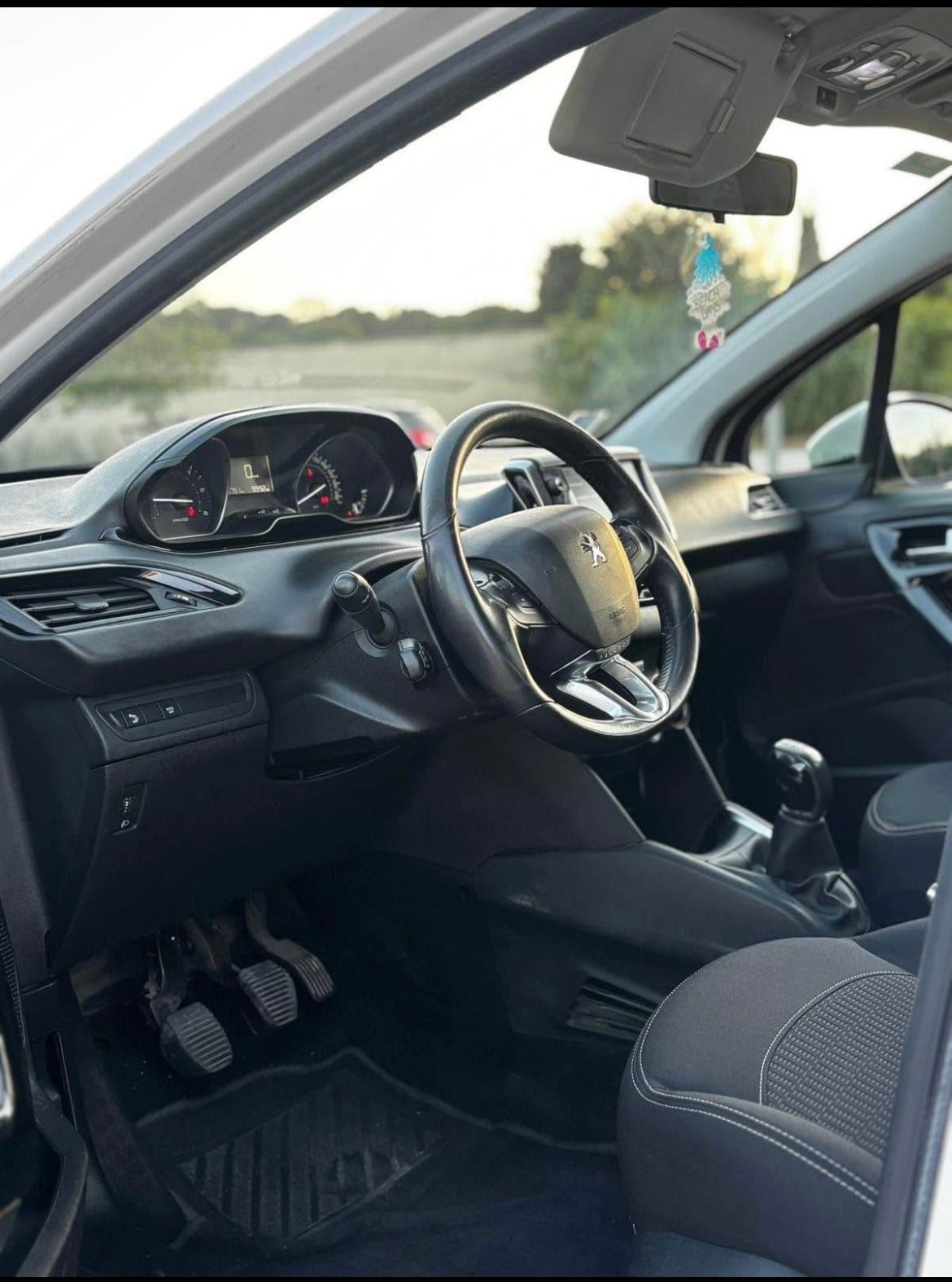 Peugeot 2008 avec Apple CarPlay