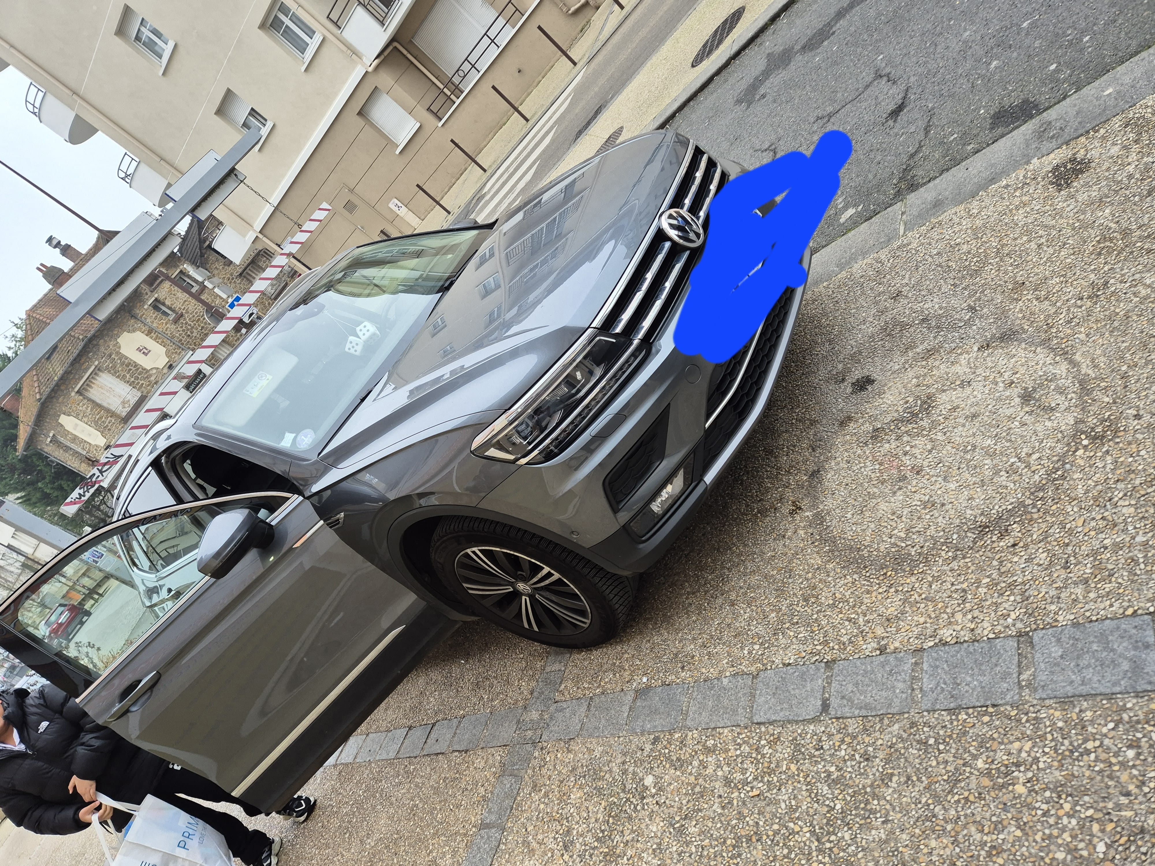 Volkswagen Tiguan 2.0T SEL 4Motion avec Climatisation