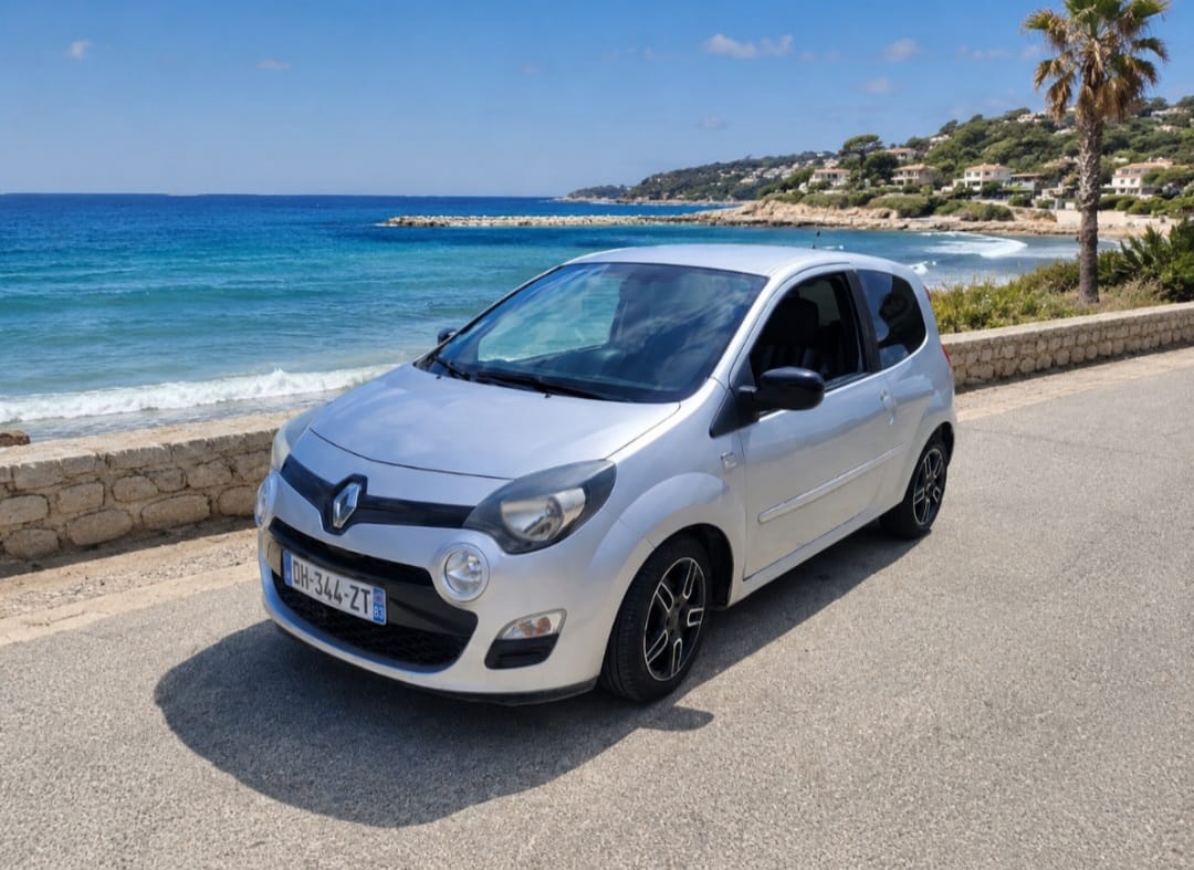 Renault Twingo II, 2014, Essence 95