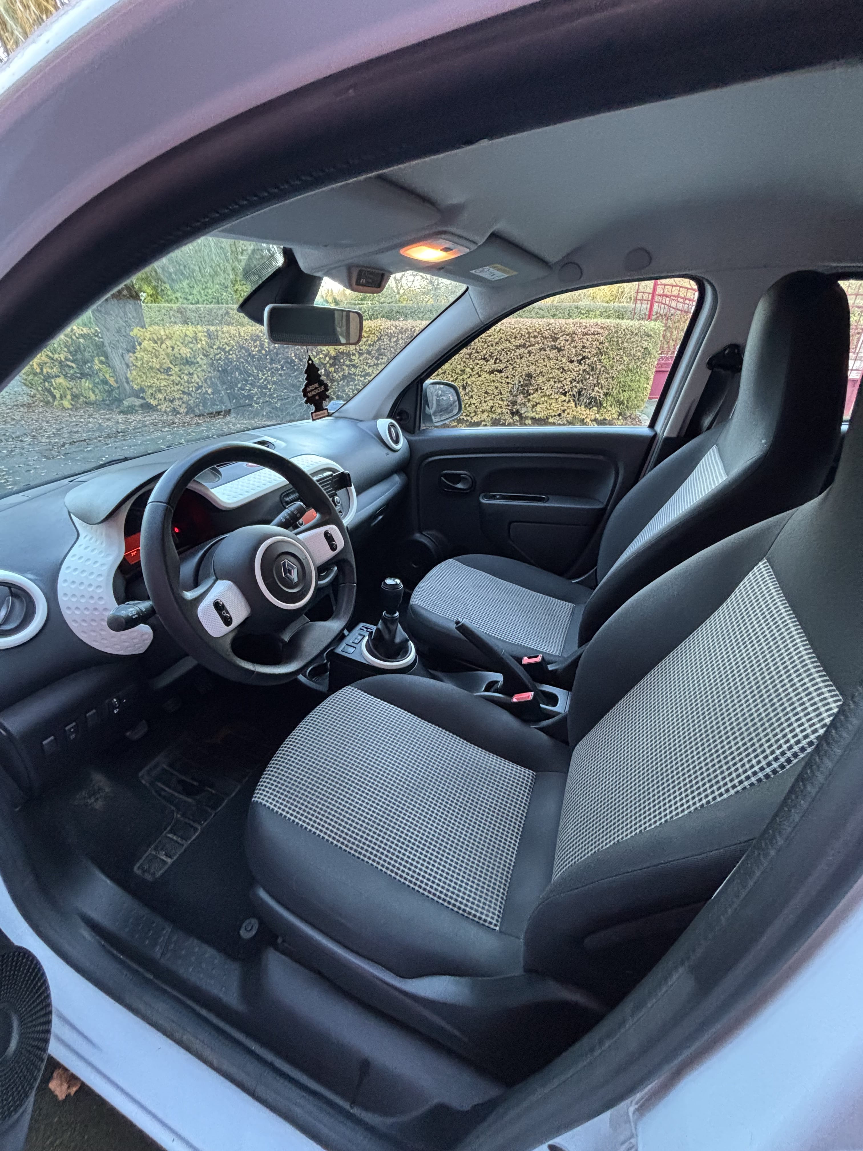 Renault Twingo III avec Audio Bluetooth