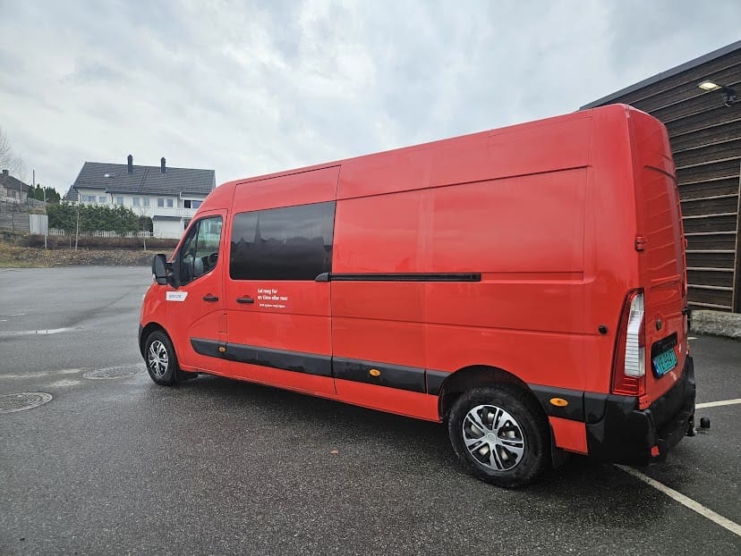 Renault Master Hengerfeste og Ryggekamera med Vinterdekk