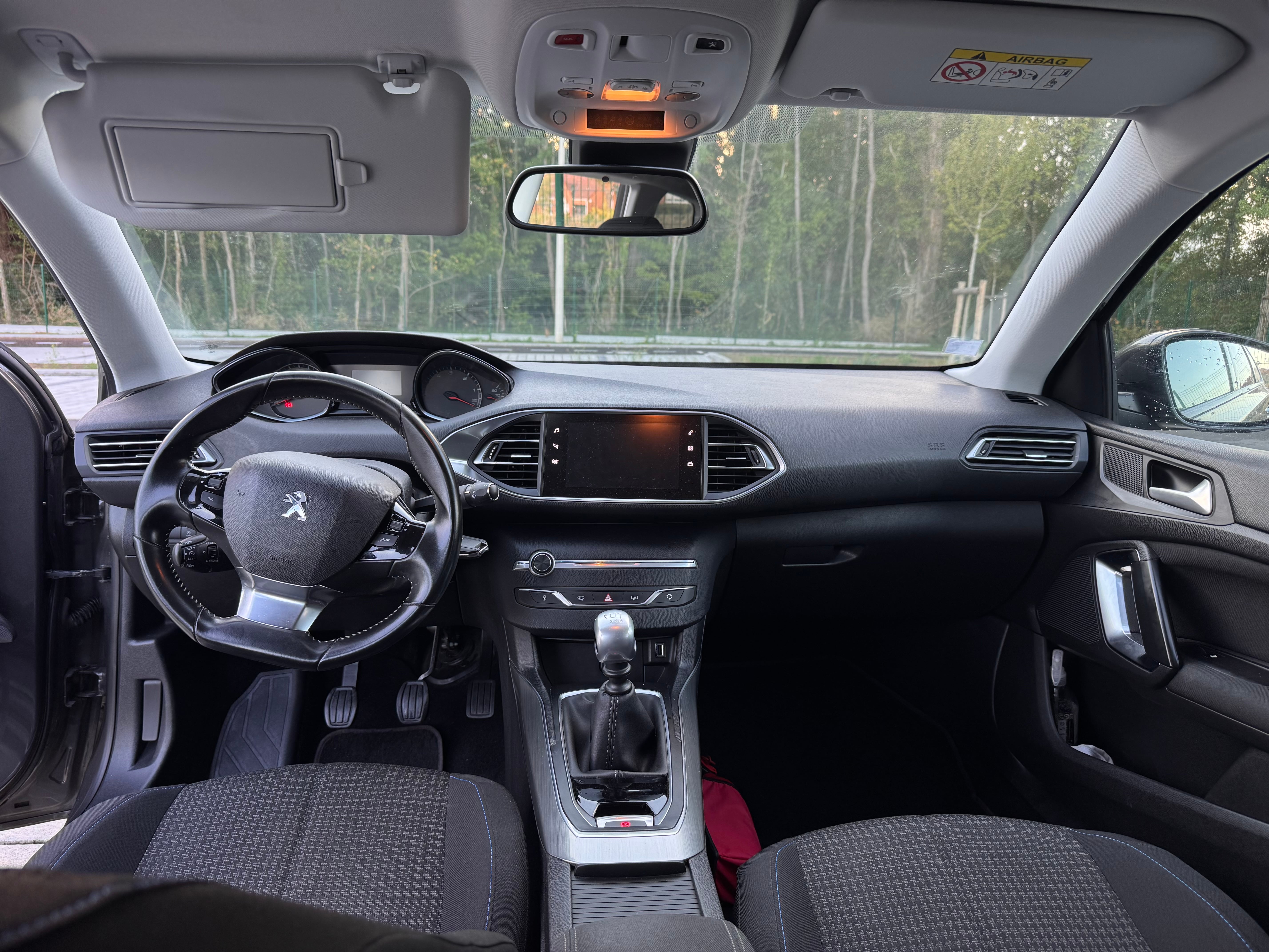 Peugeot 308 SW avec GPS