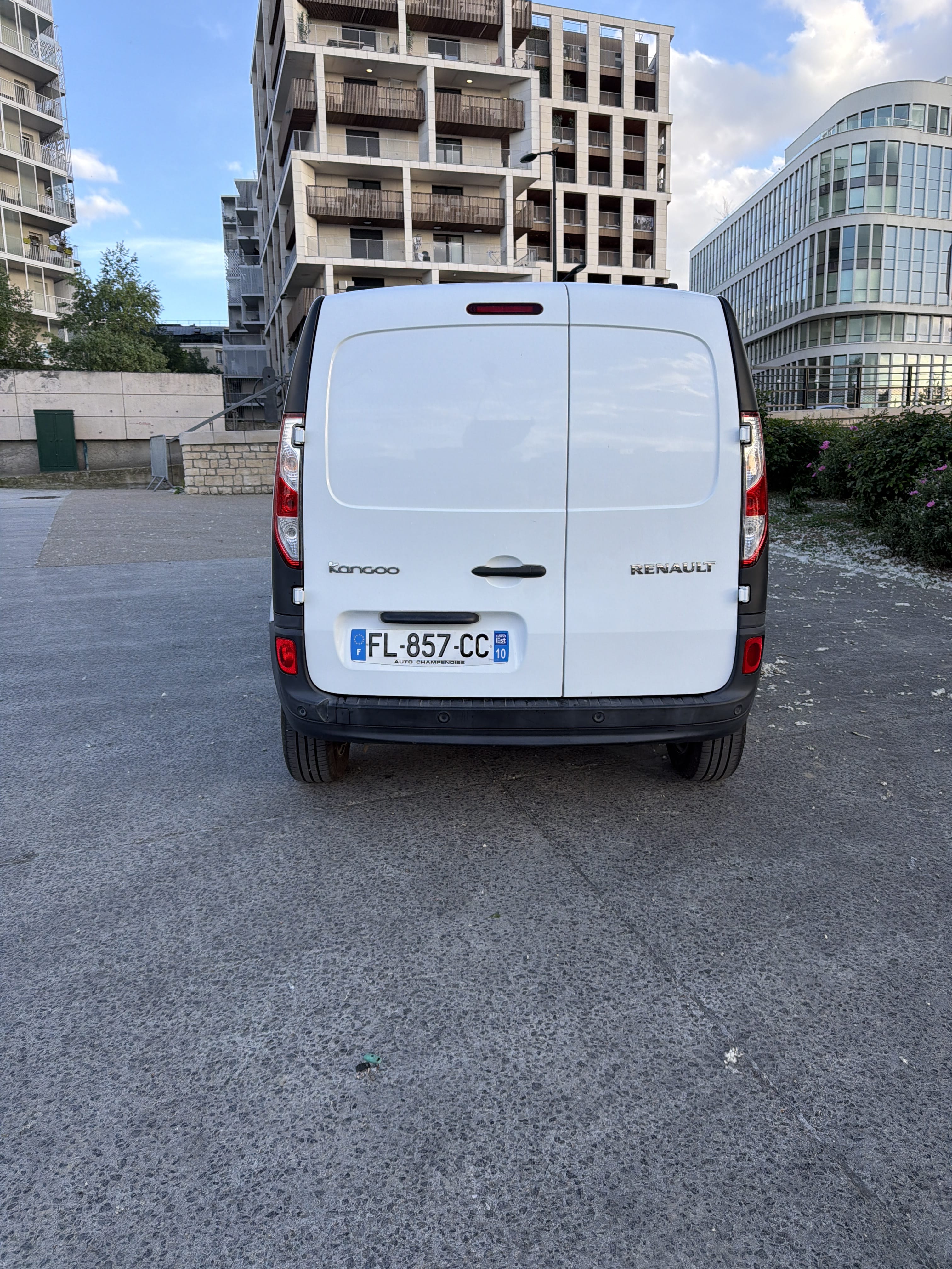 Renault Kangoo Express avec GPS