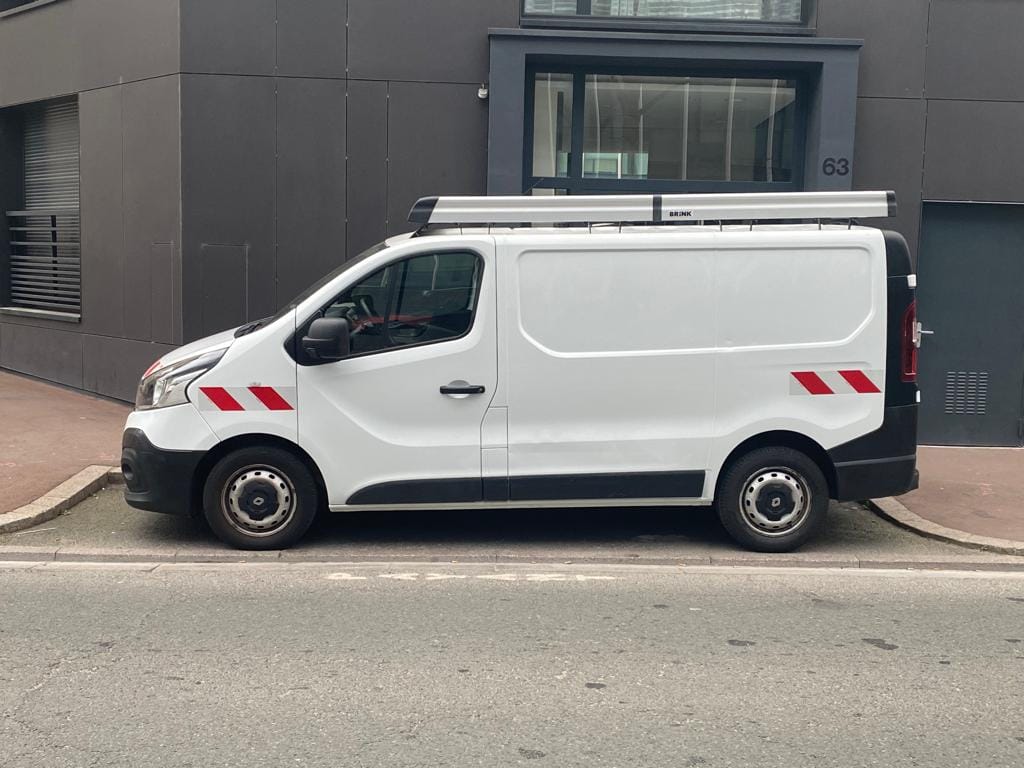 Renault Trafic avec Autoradio