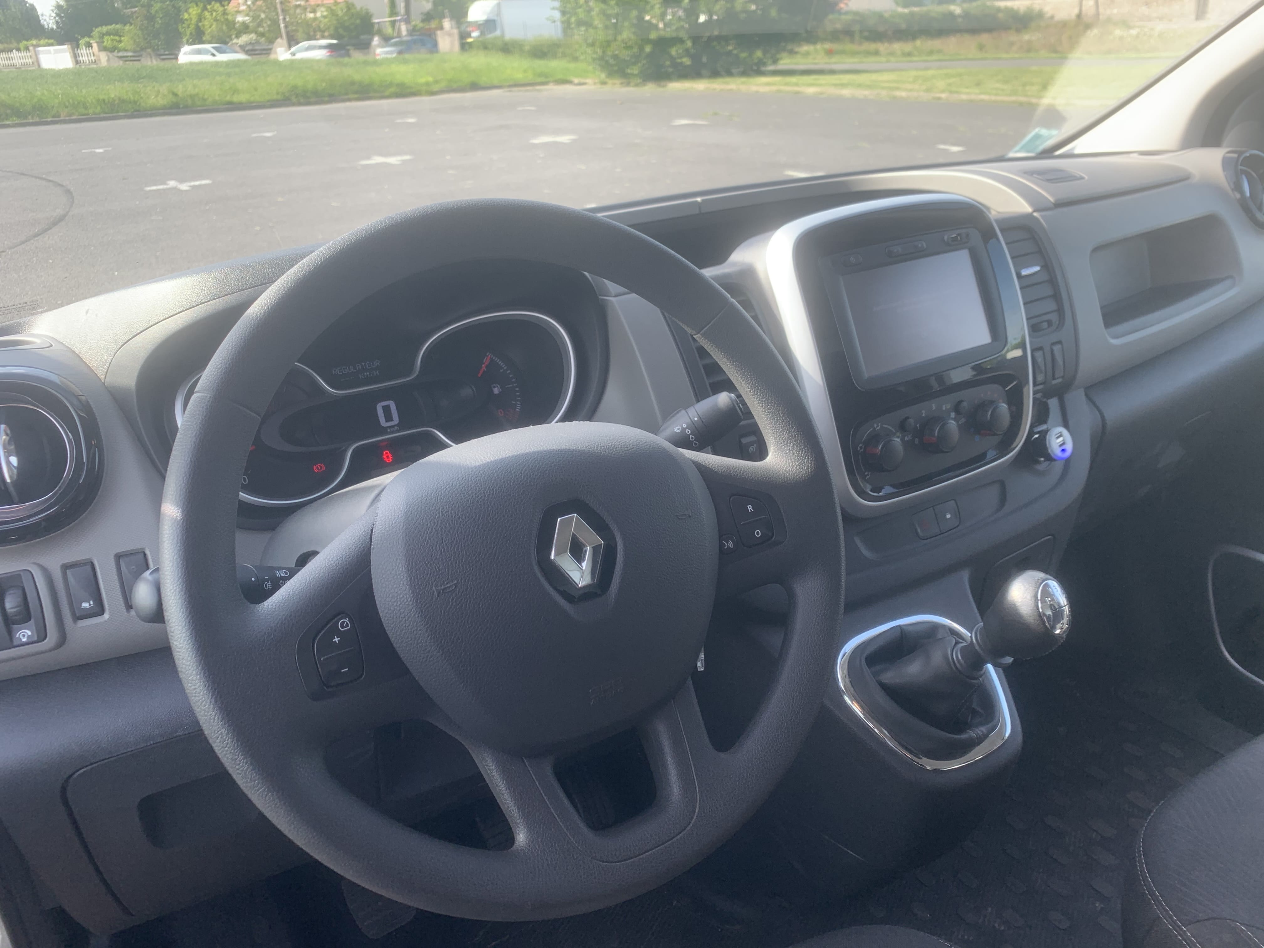 Renault Trafic Utilitaire avec GPS