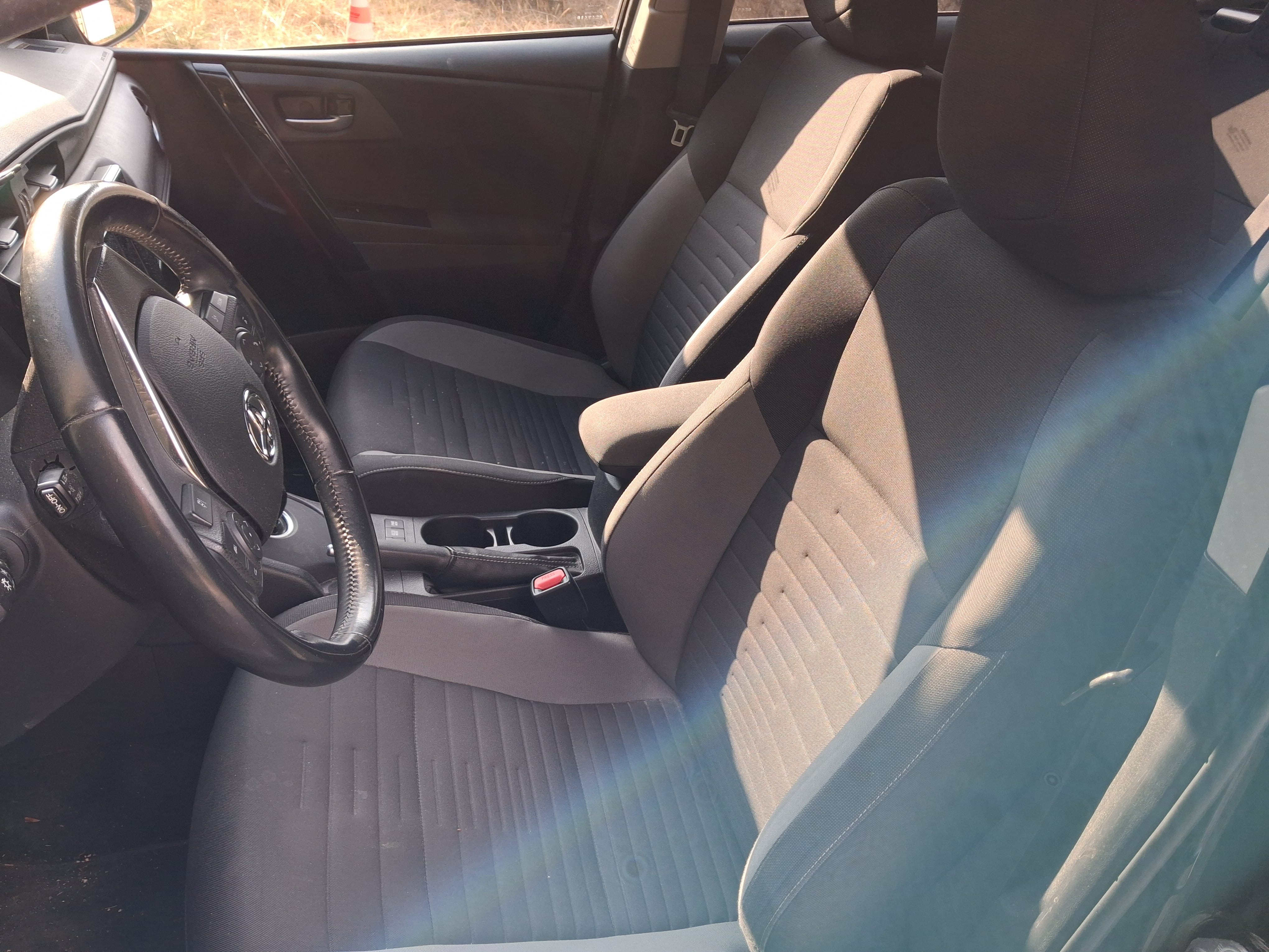 Toyota Auris Hybride avec Audio Bluetooth