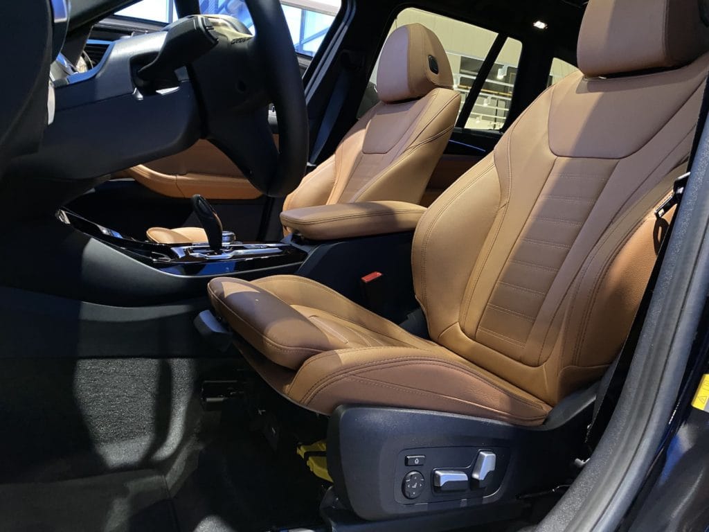 BMW ix3 med Cruisekontroll