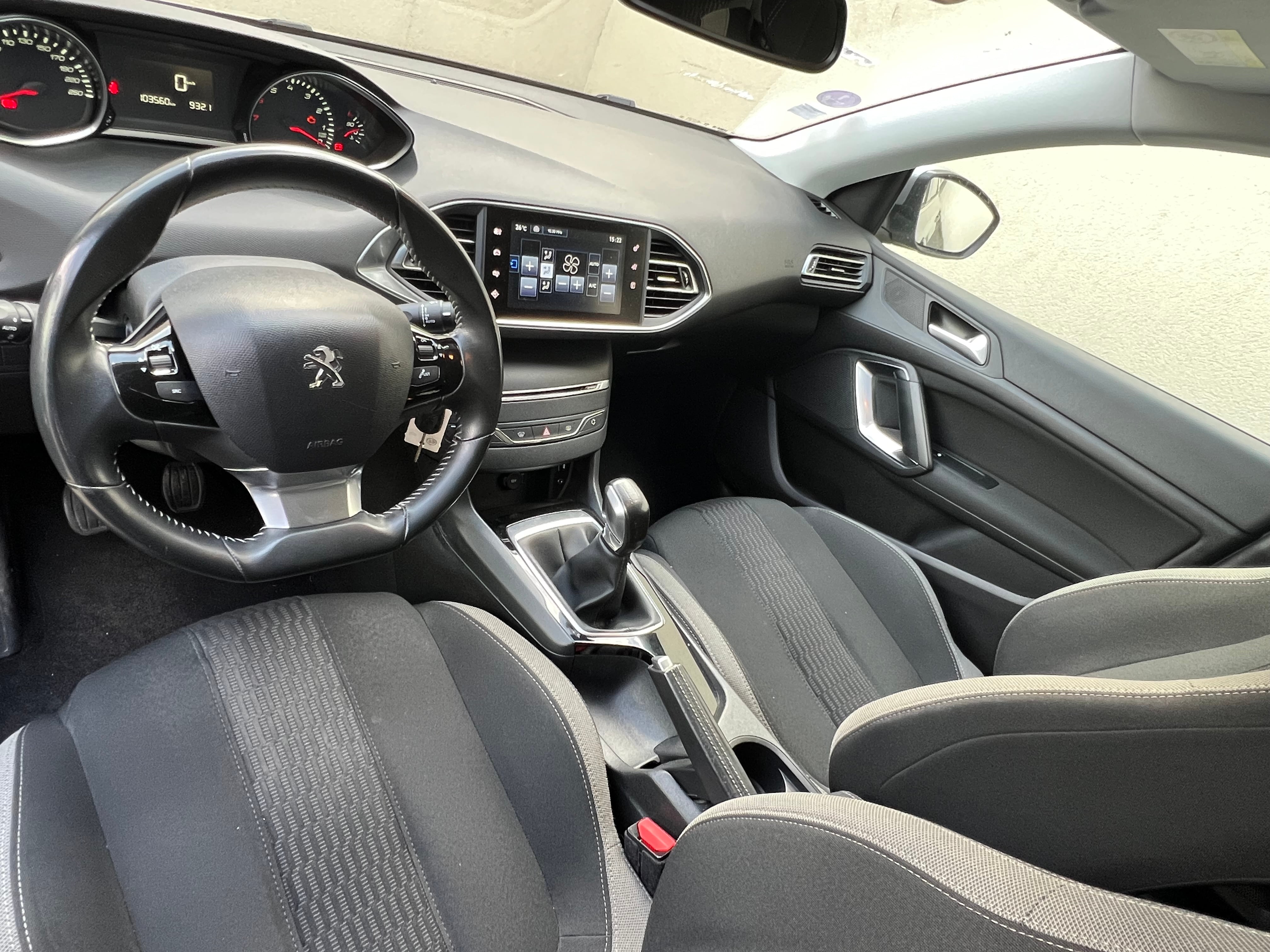 Peugeot 308 avec Régulateur de vitesse