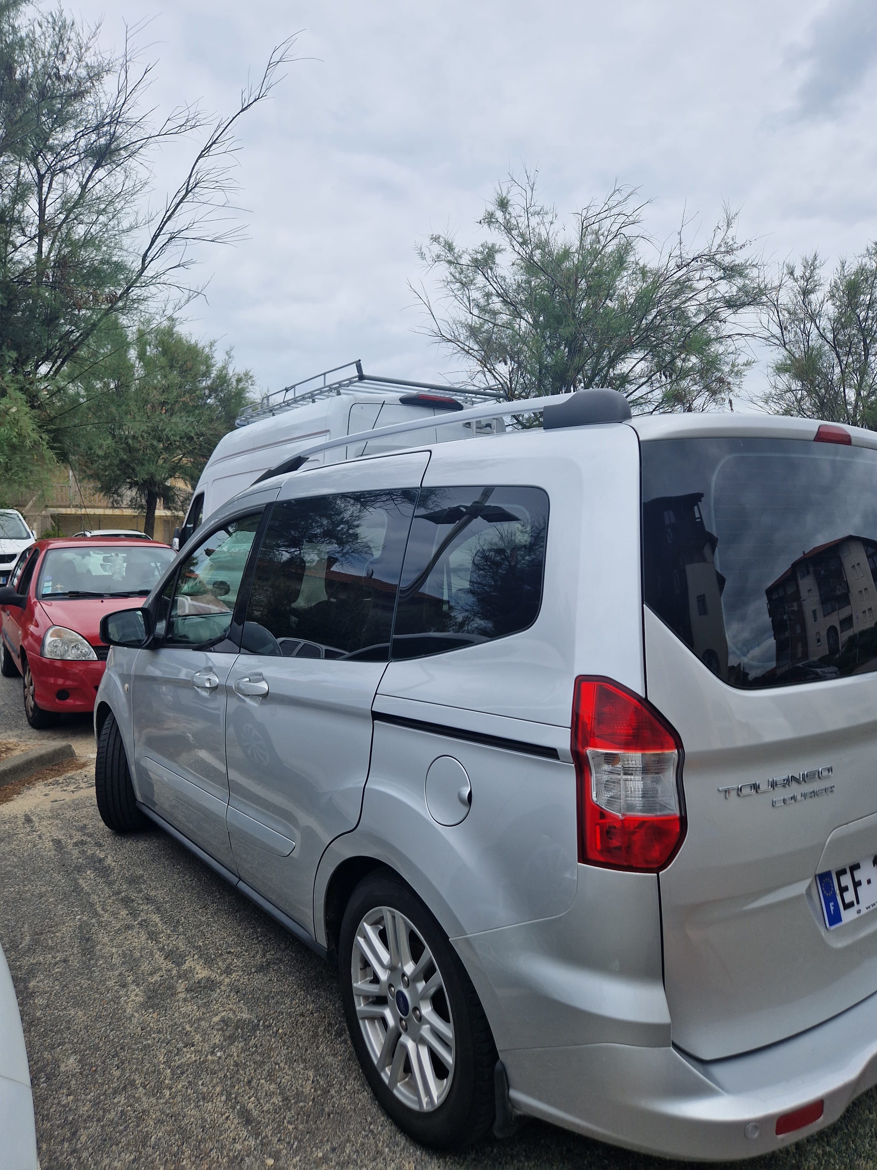 Ford Tourneo Courier avec Climatisation