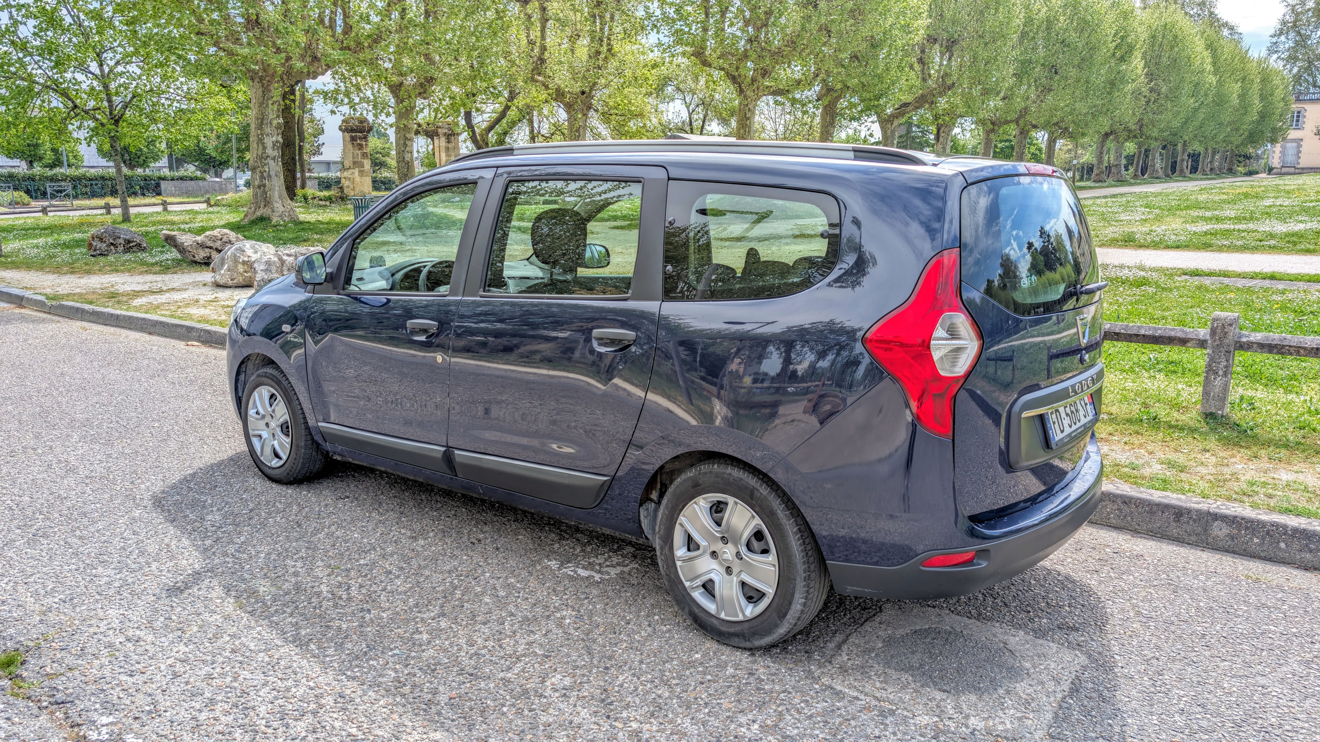 Dacia Lodgy FD56 avec Climatisation
