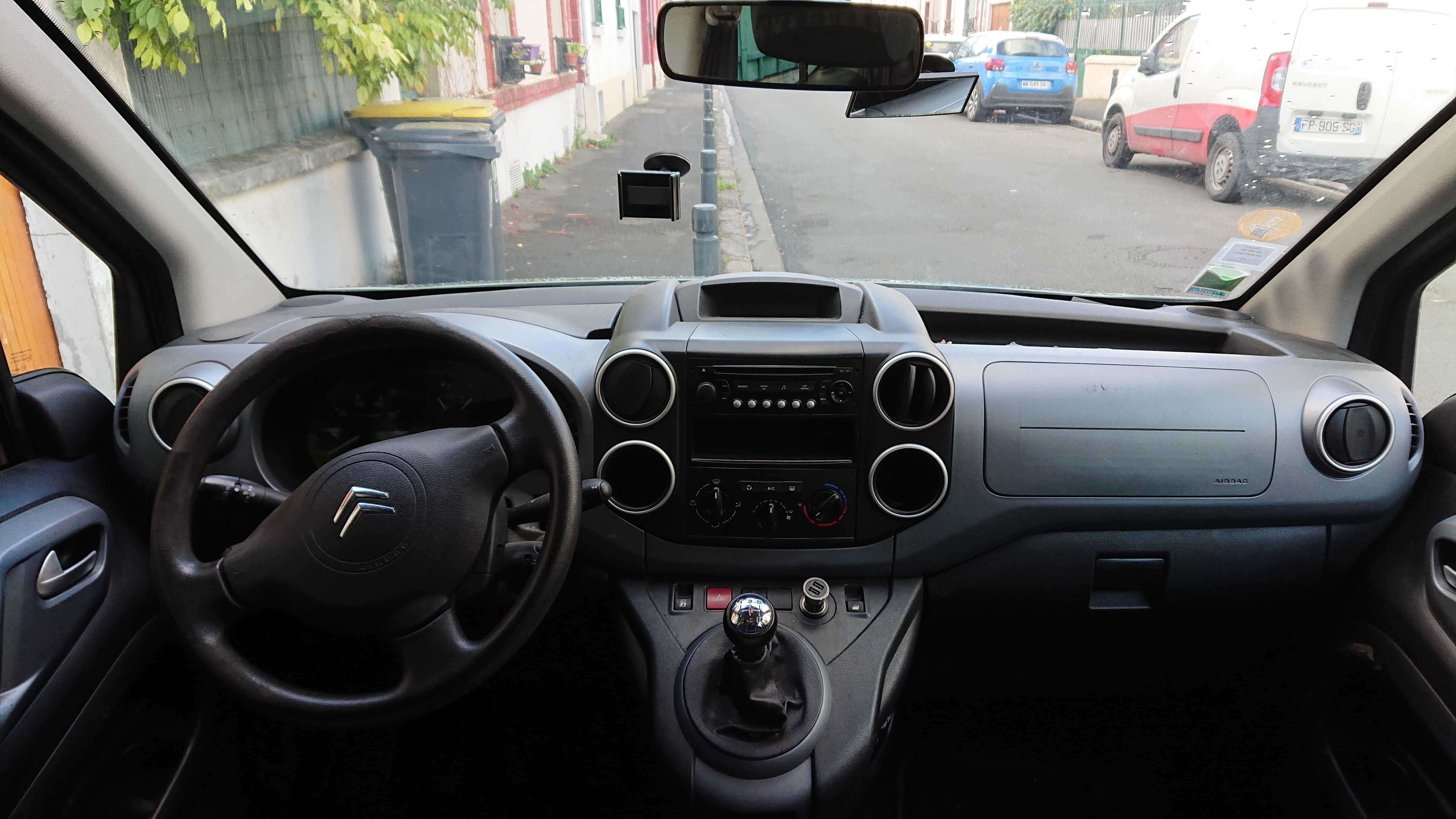 Citroen Berlingo Multispace 1.6hdi XTR 5/7 PLACES avec Entrée audio / iPod