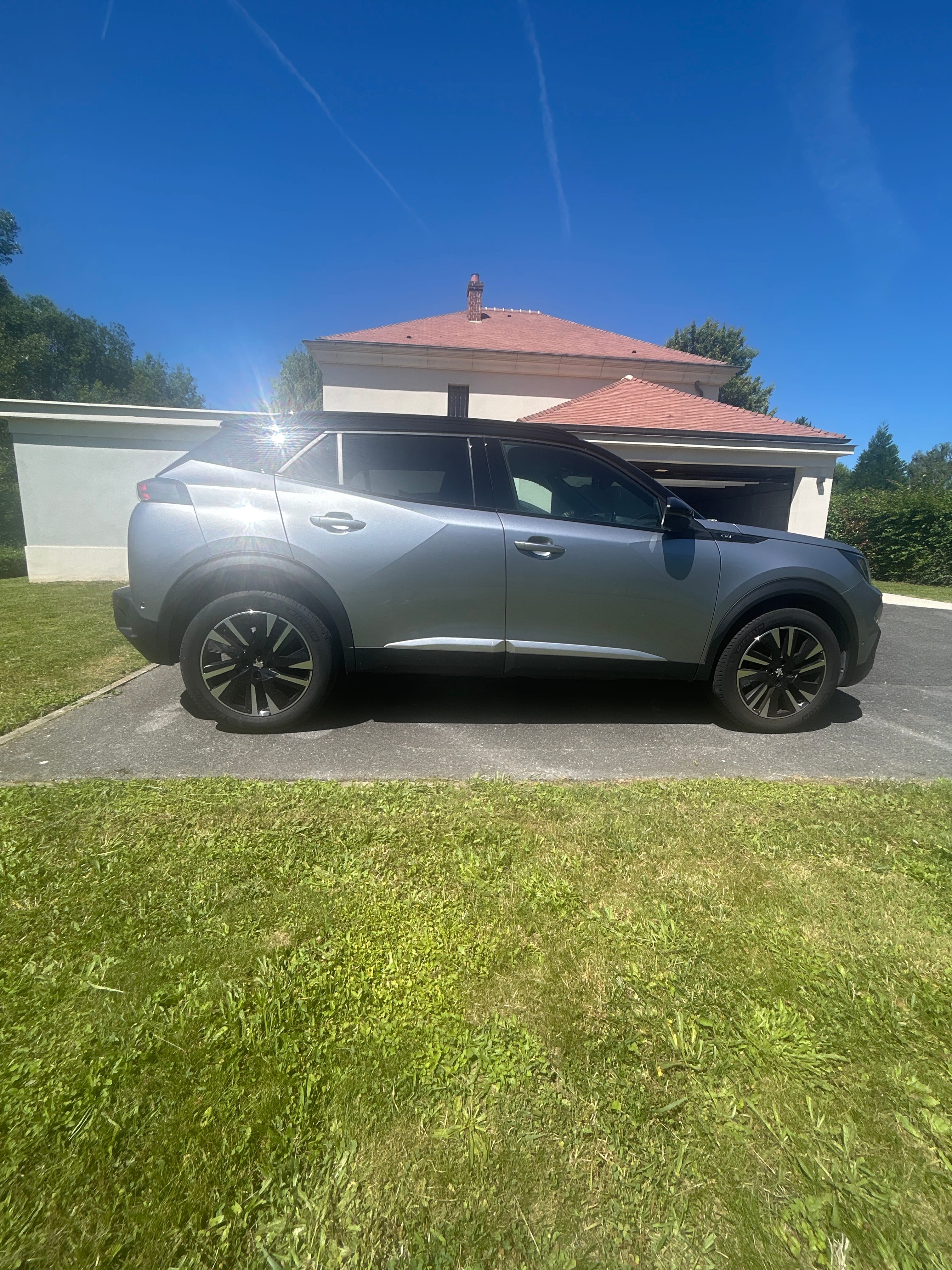 Peugeot 2008 avec Climatisation