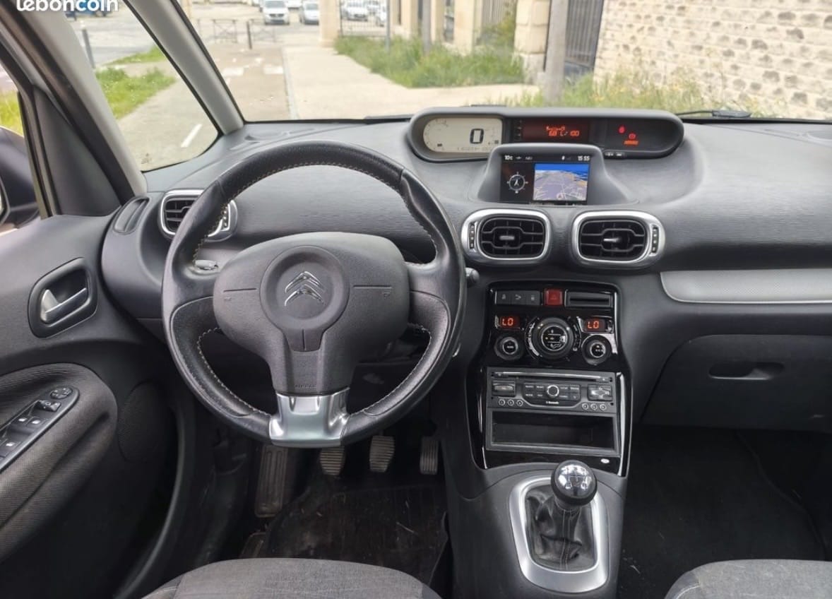 Citroen C3 Picasso avec GPS