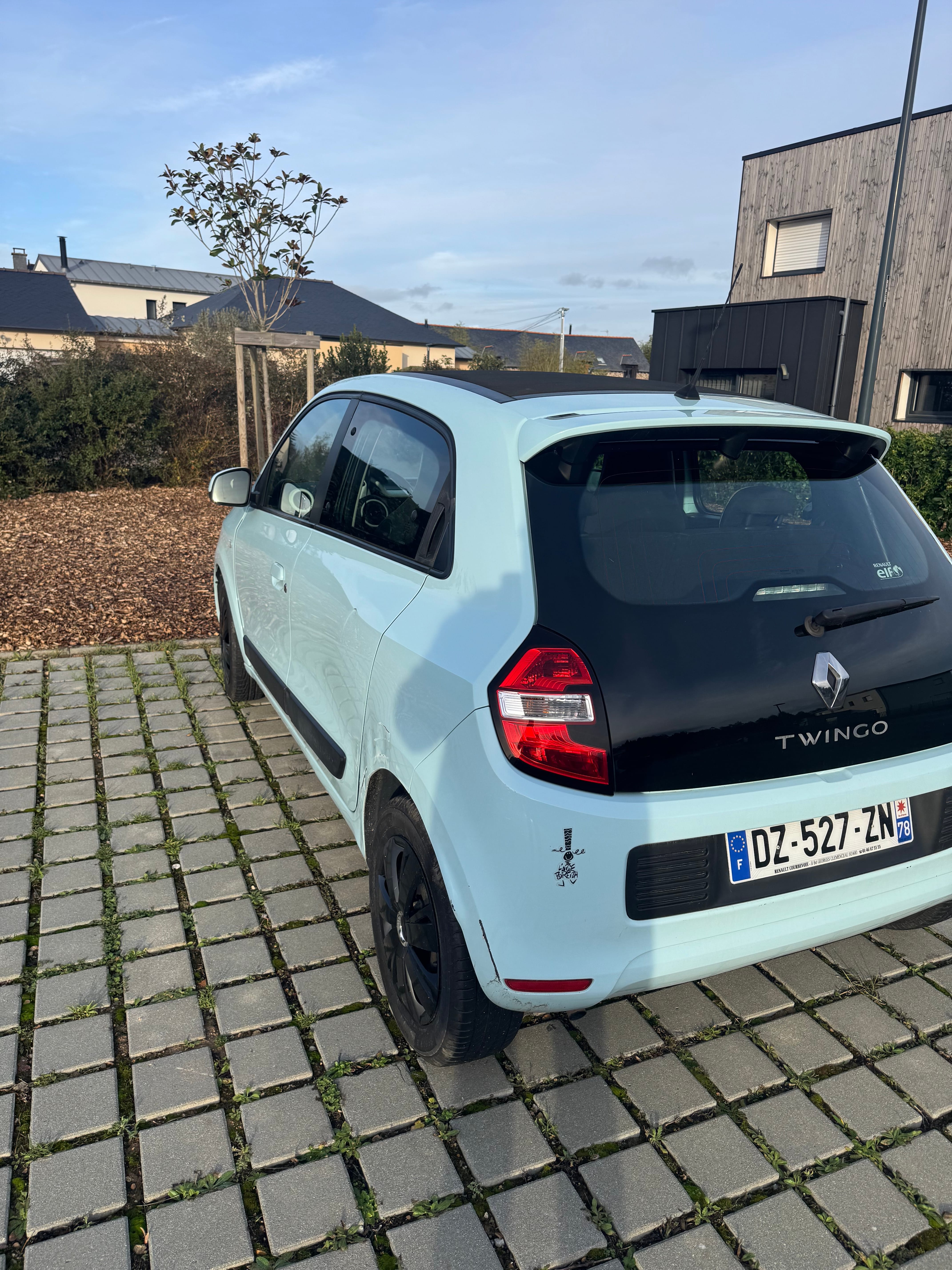 Renault Twingo III avec Audio Bluetooth