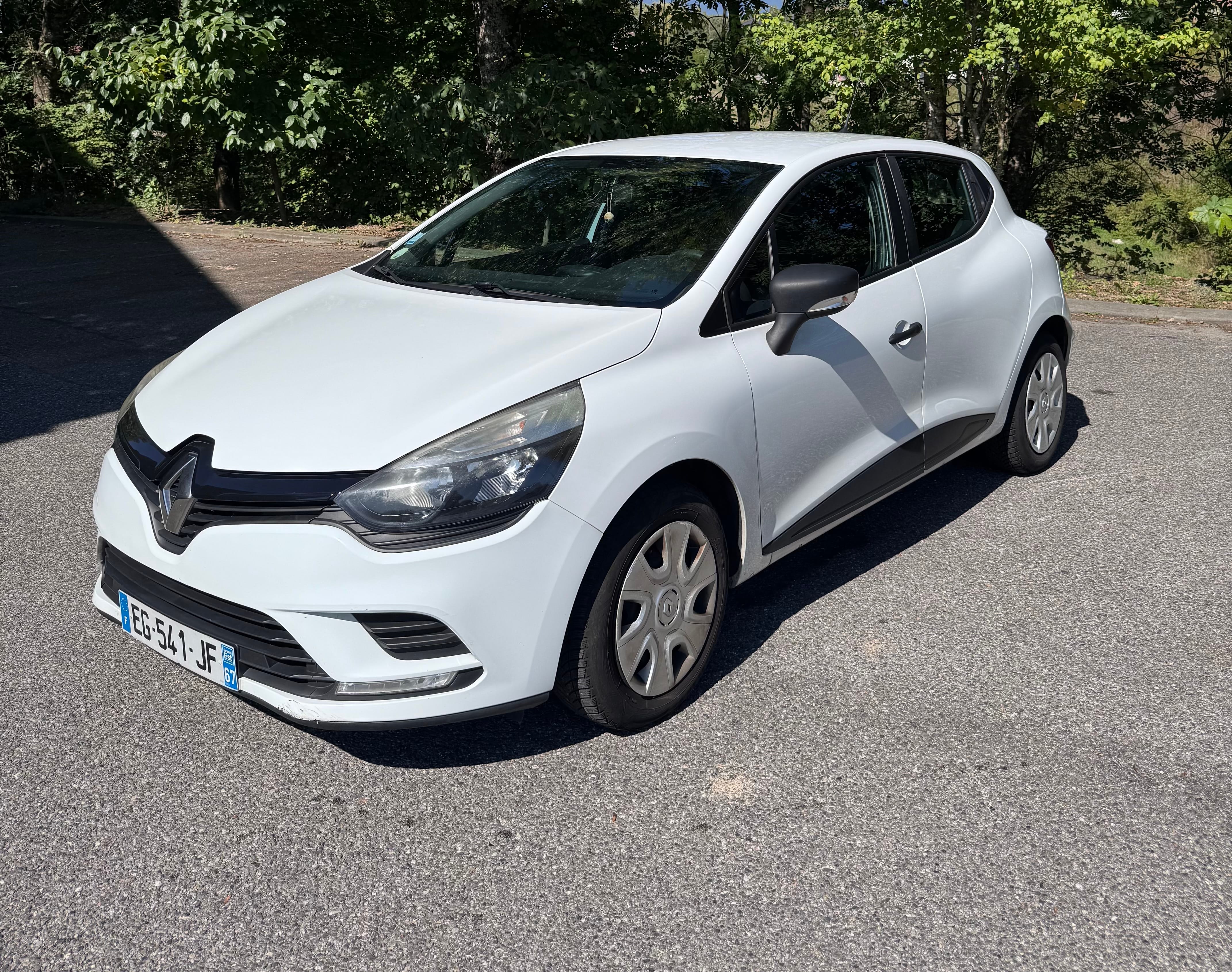 Renault Clio, 2016, Essence 98