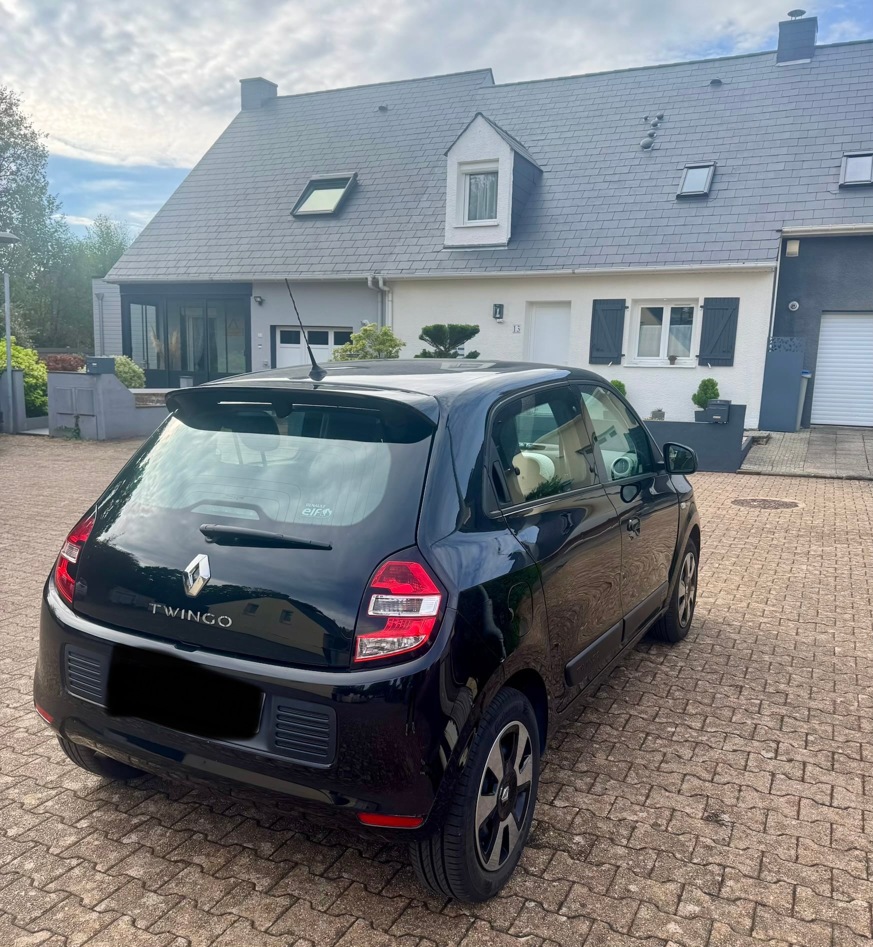 Renault Twingo III avec Autoradio