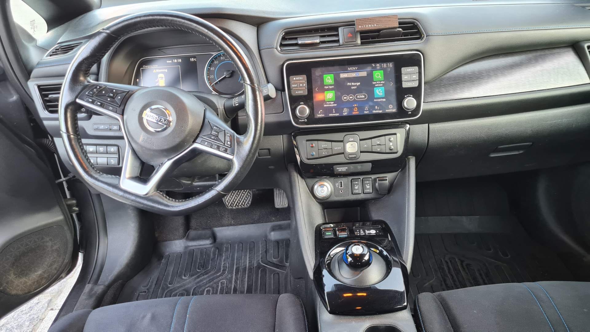 Nissan Leaf 40kwh med Bluetooth audio