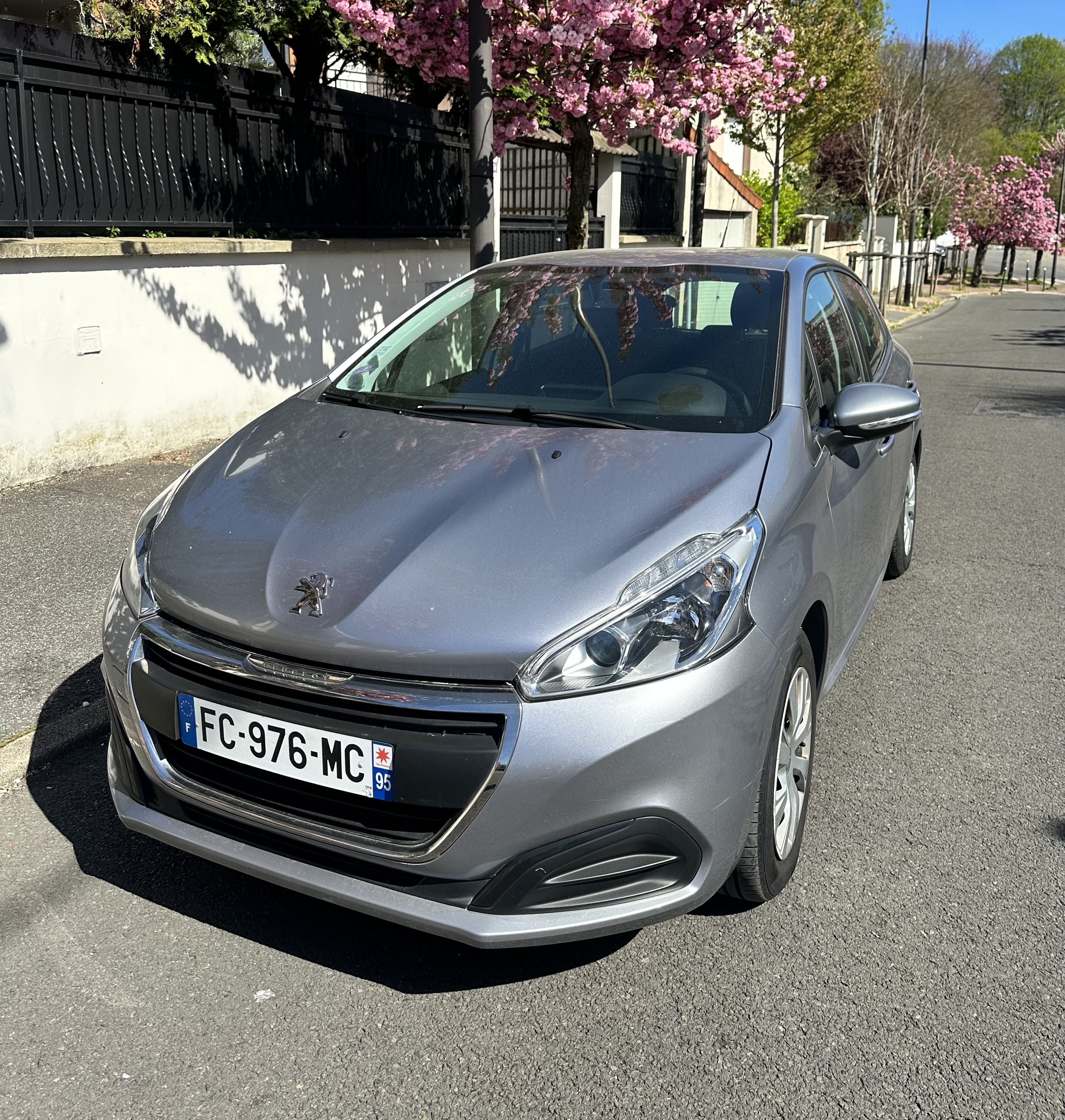 Peugeot 208 avec Climatisation