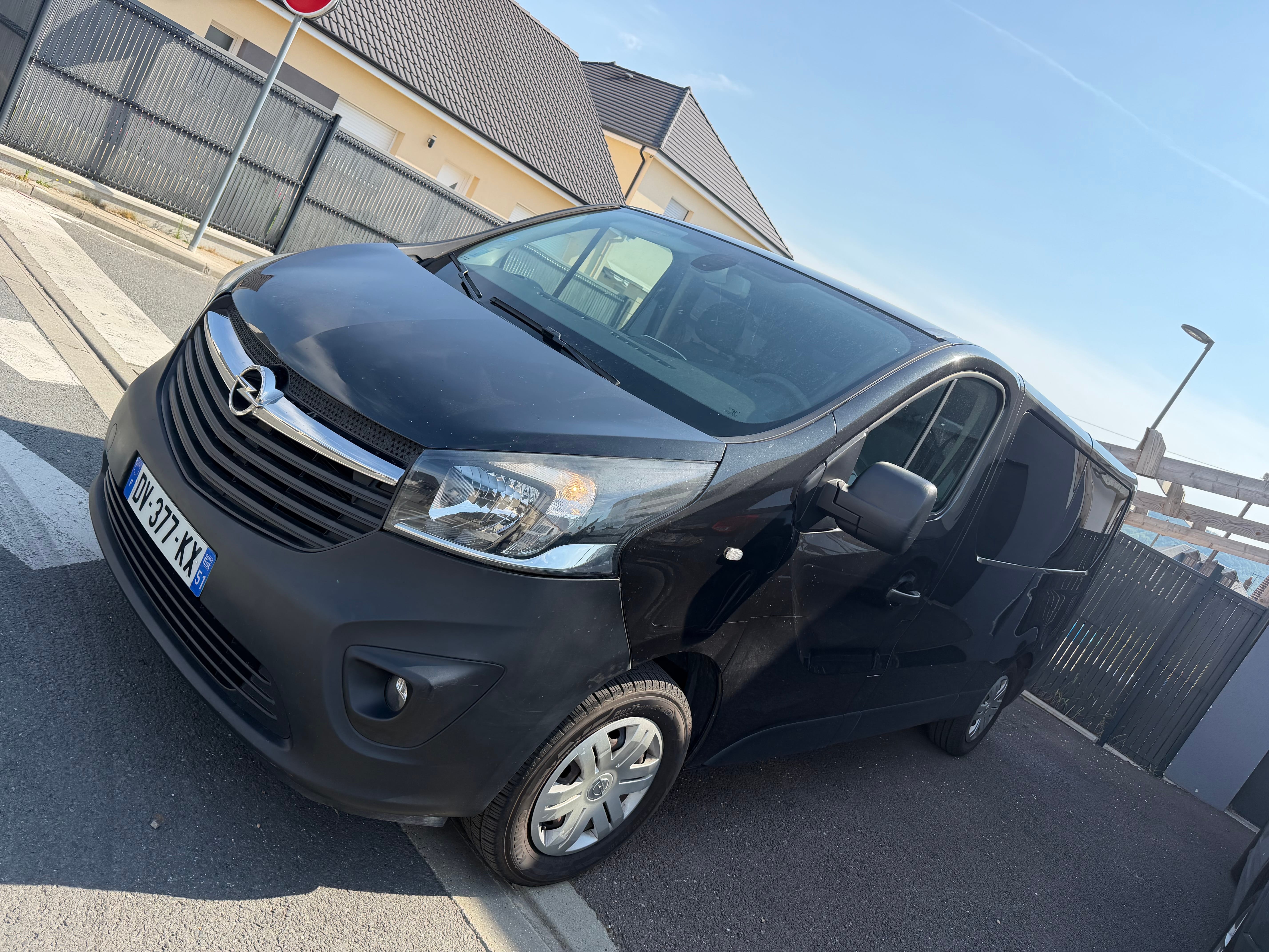 Opel Vivaro avec Climatisation