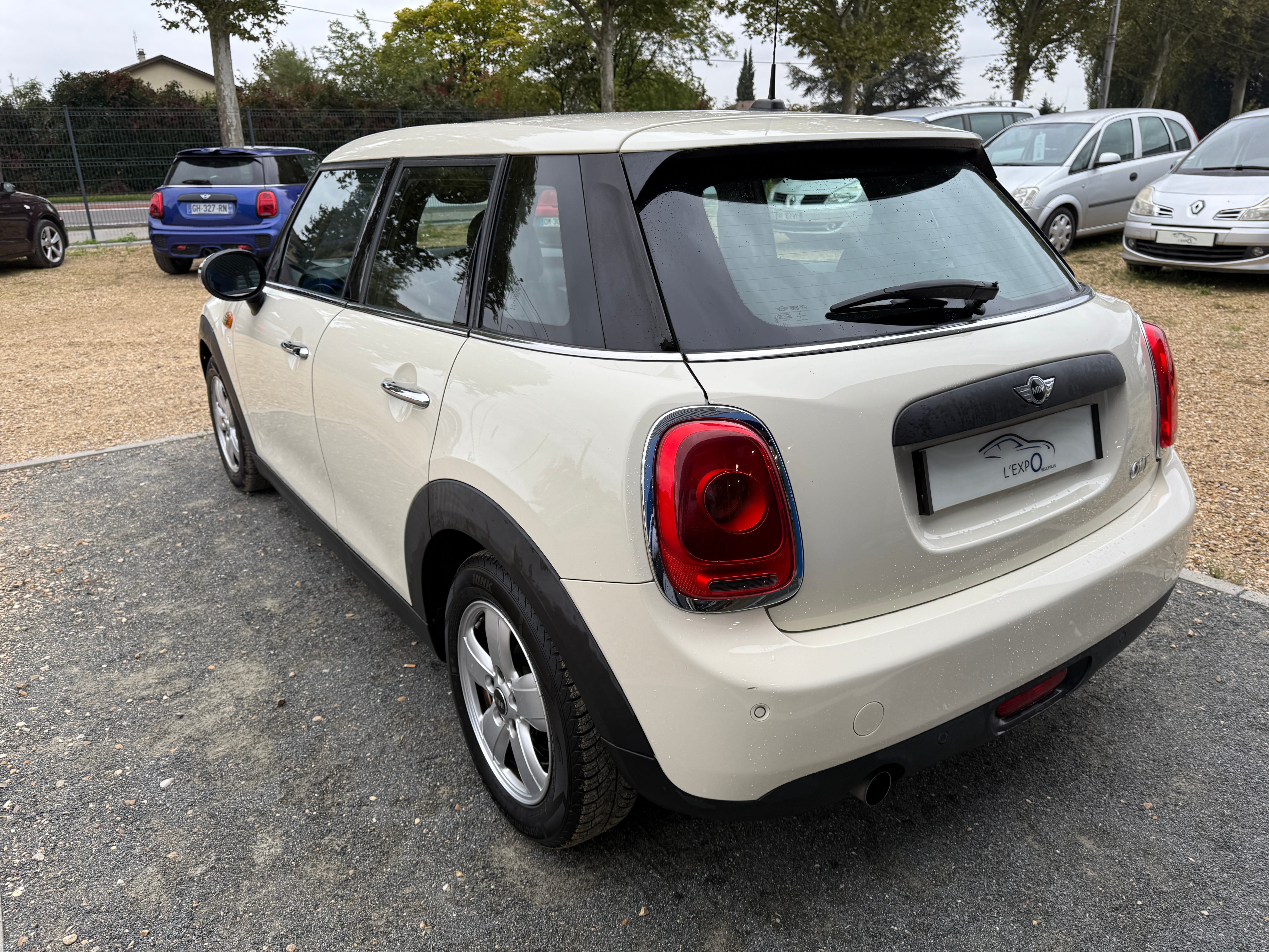 Mini One 5 Portes avec Audio Bluetooth