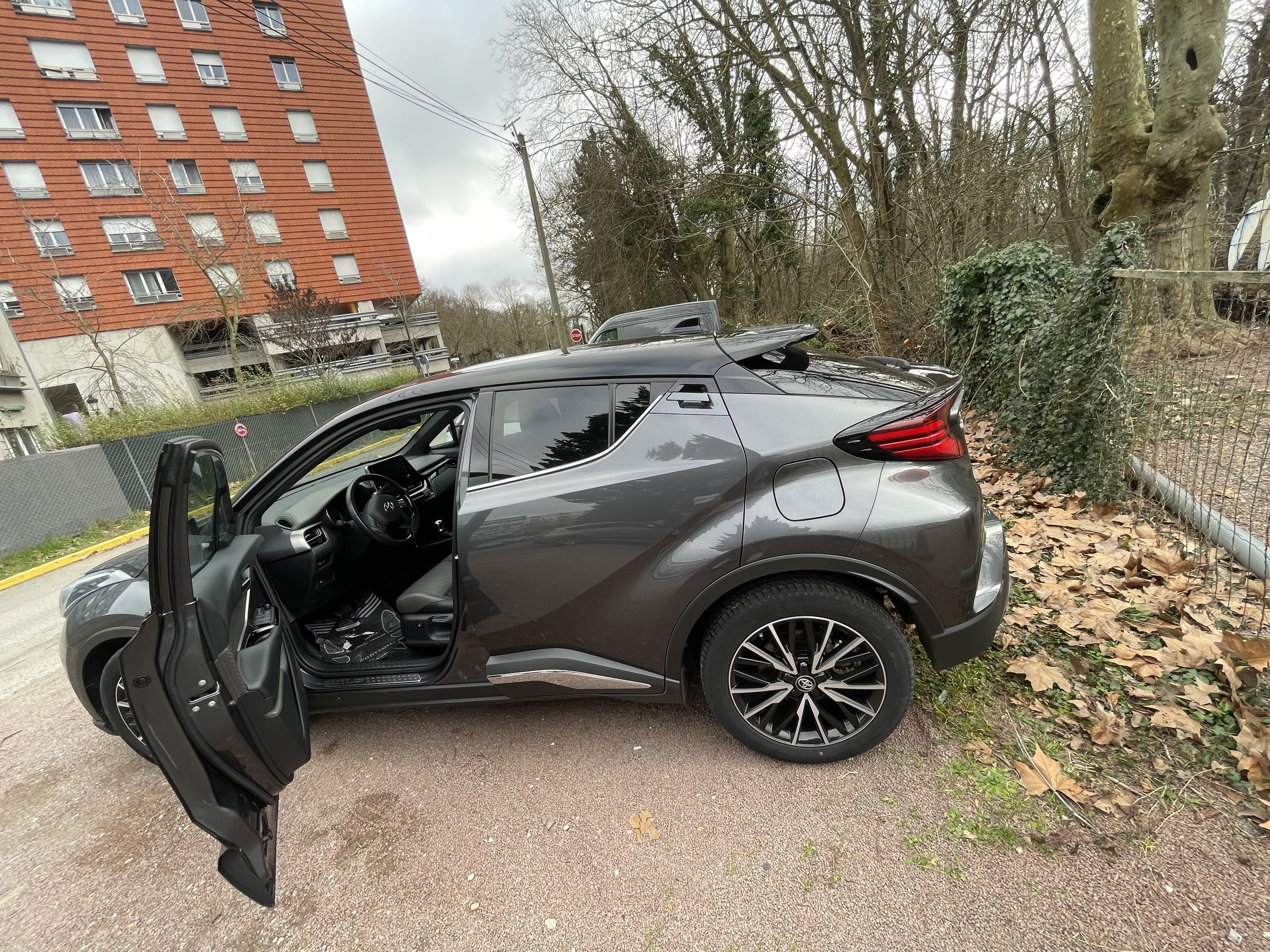 Toyota C-HR avec Audio Bluetooth