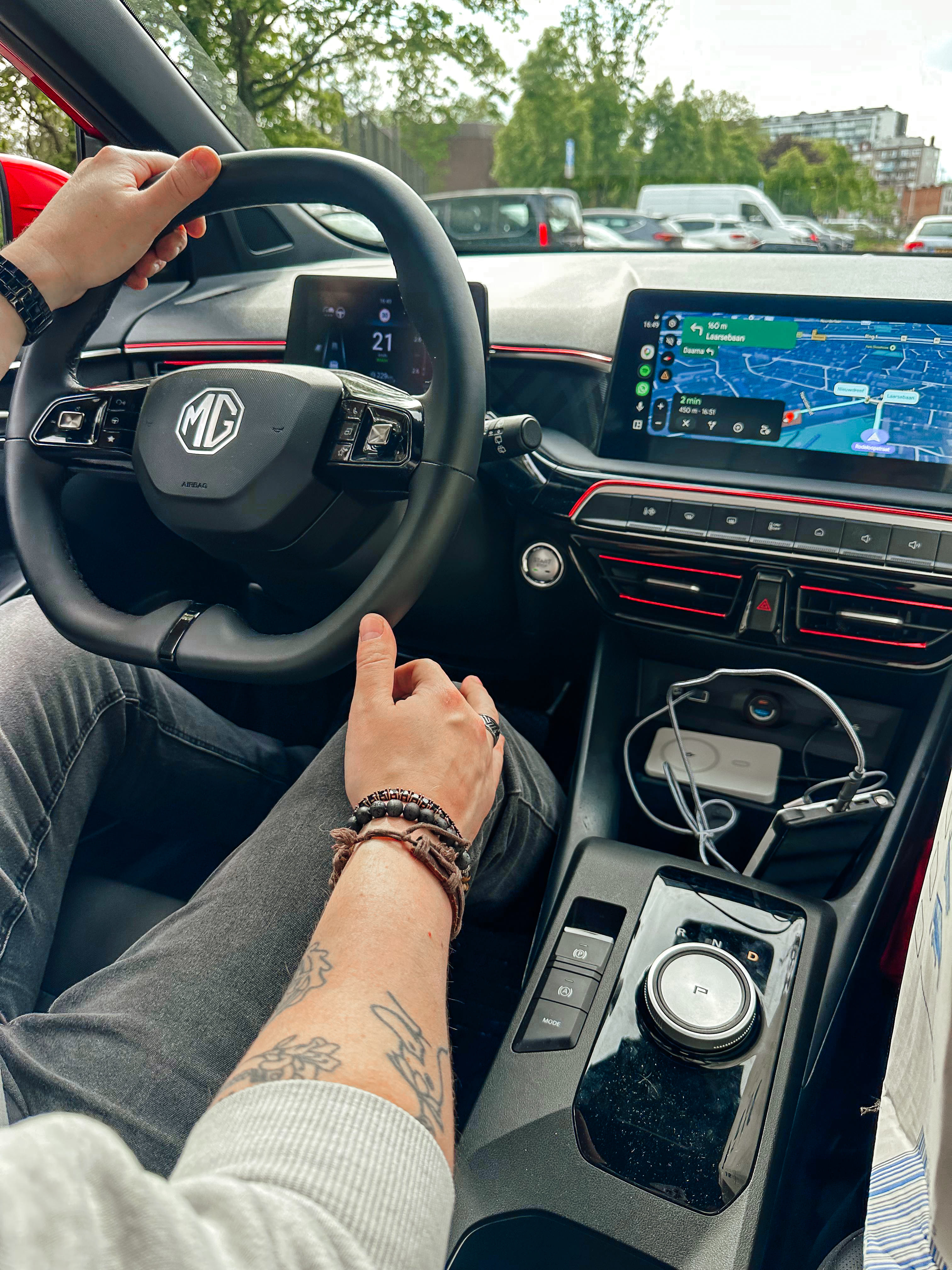 MG MG3 avec GPS