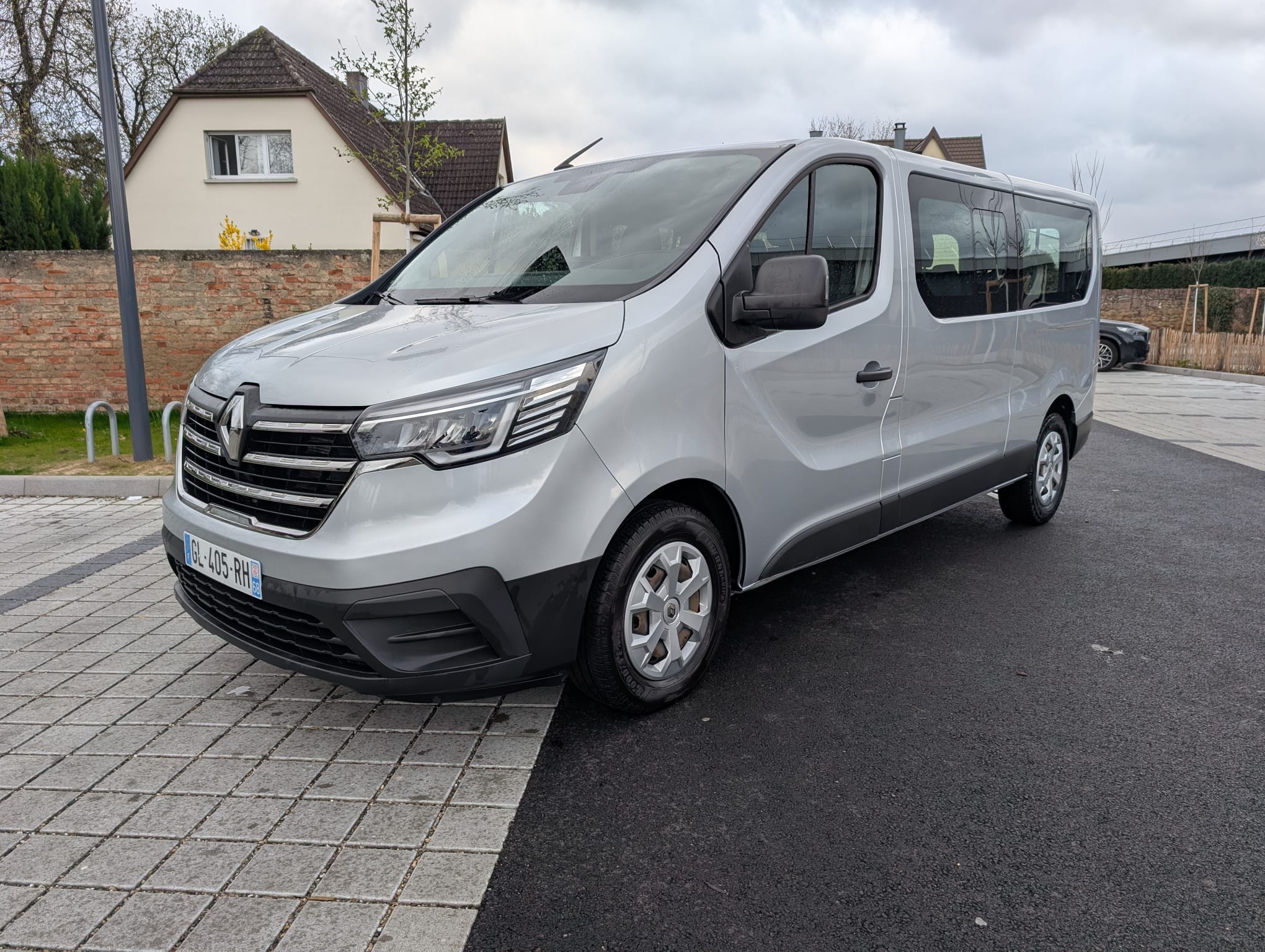 Renault Trafic Passenger, 2023, Diesel, 9 places et plus