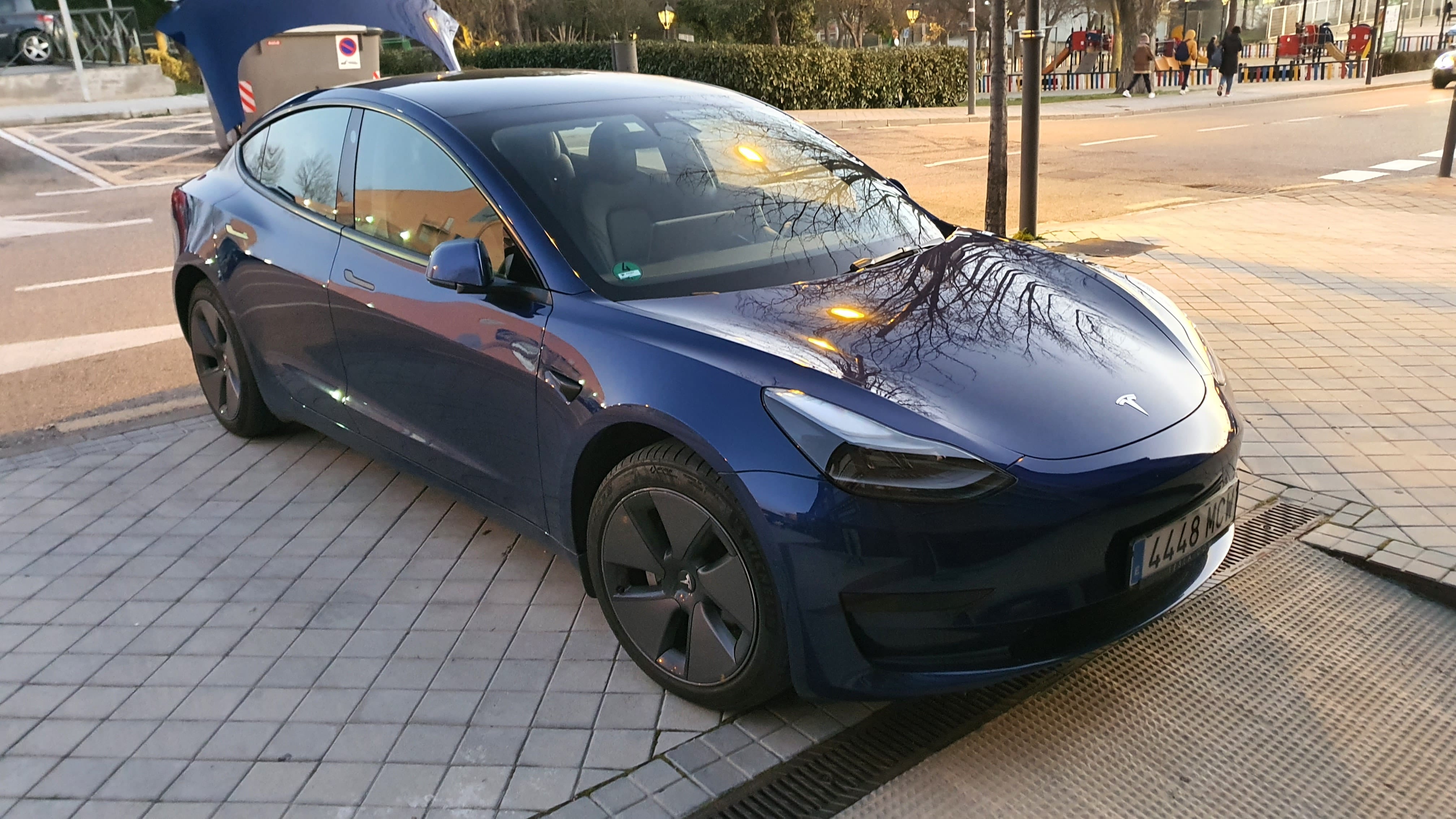 Tesla Model 3 con Aire acondicionado