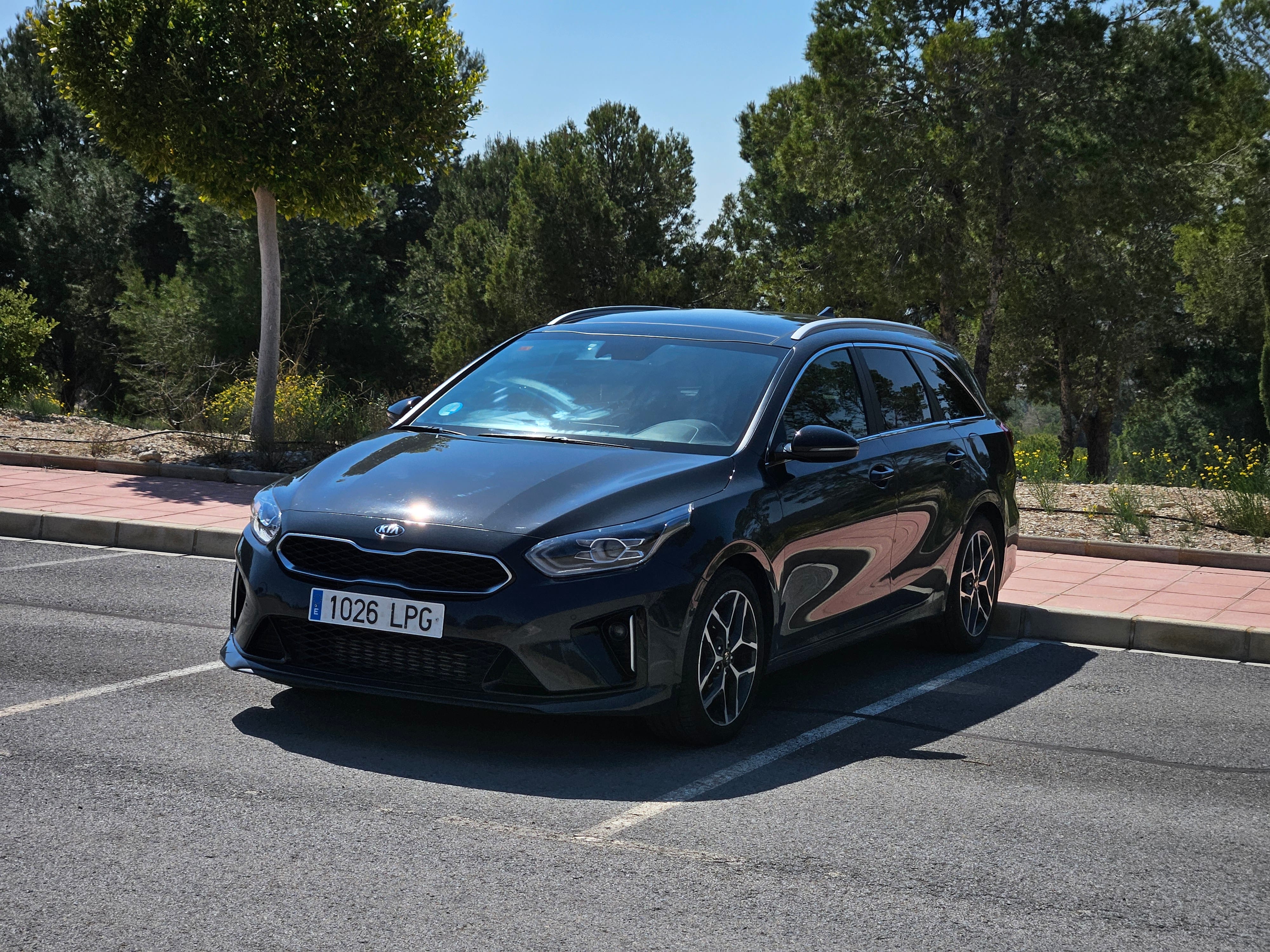 Kia Cee'd SW, 2021, Diesel / Eléctrico (híbrido)