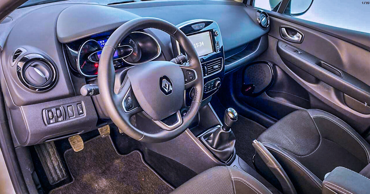 Renault Clio 018 avec GPS