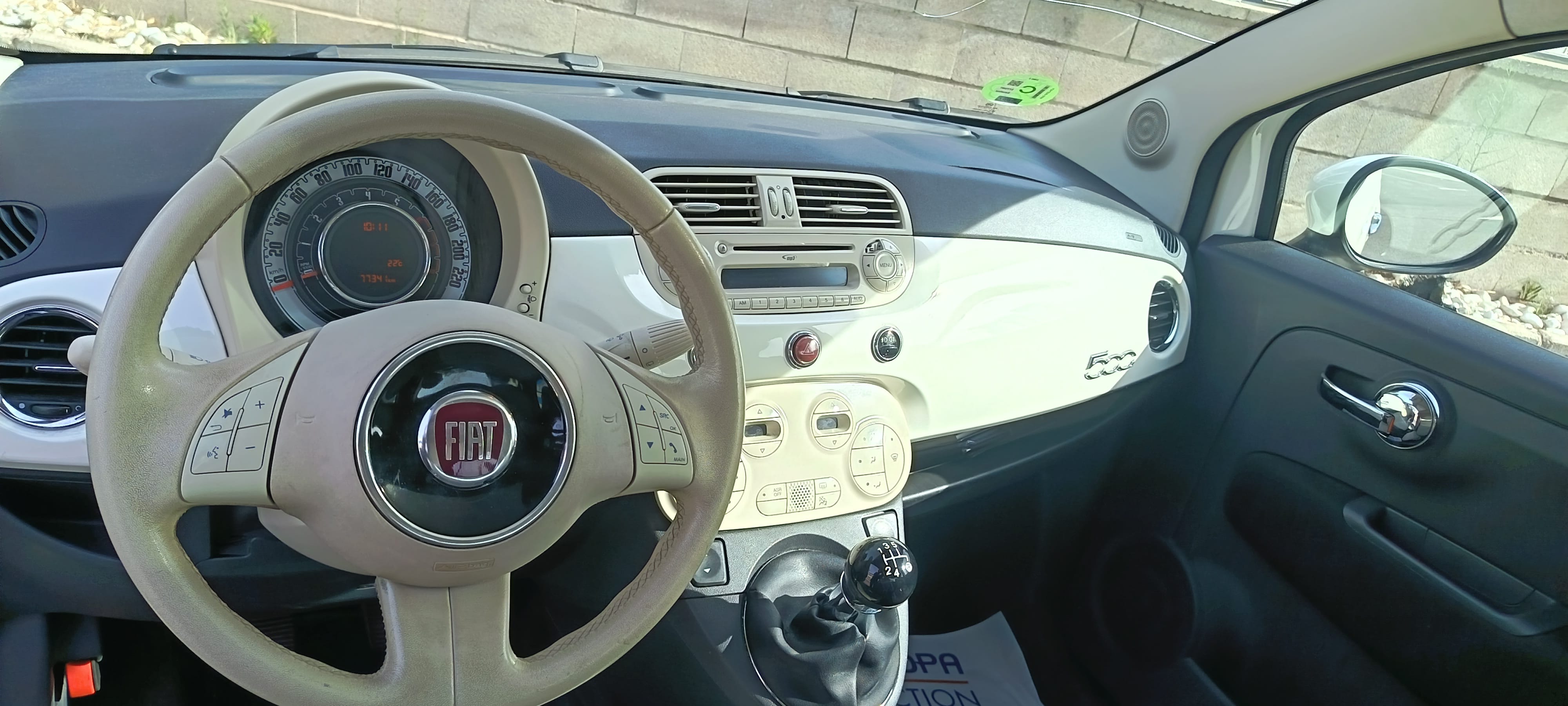 Fiat 500 con Entrada de Audio/iPod