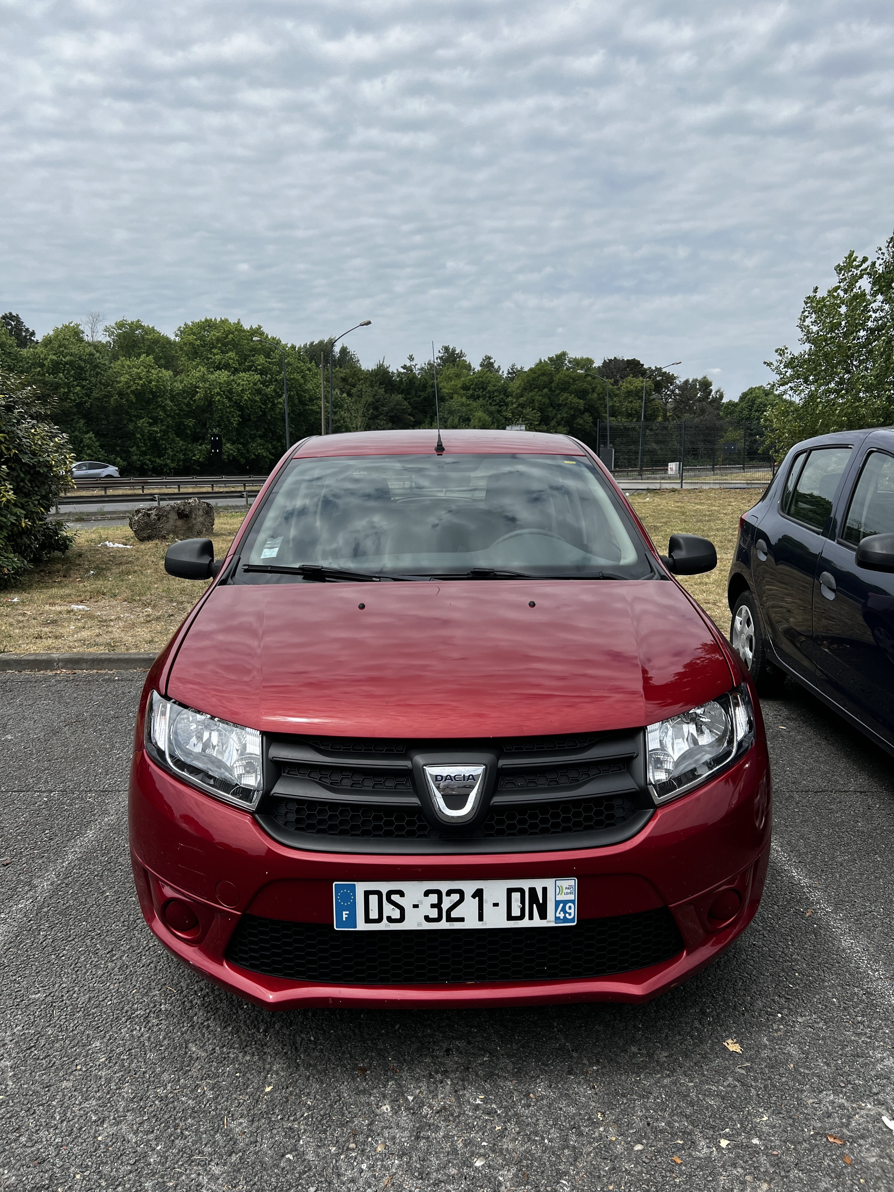 Dacia Sandero Essential, 2015, Essence 98