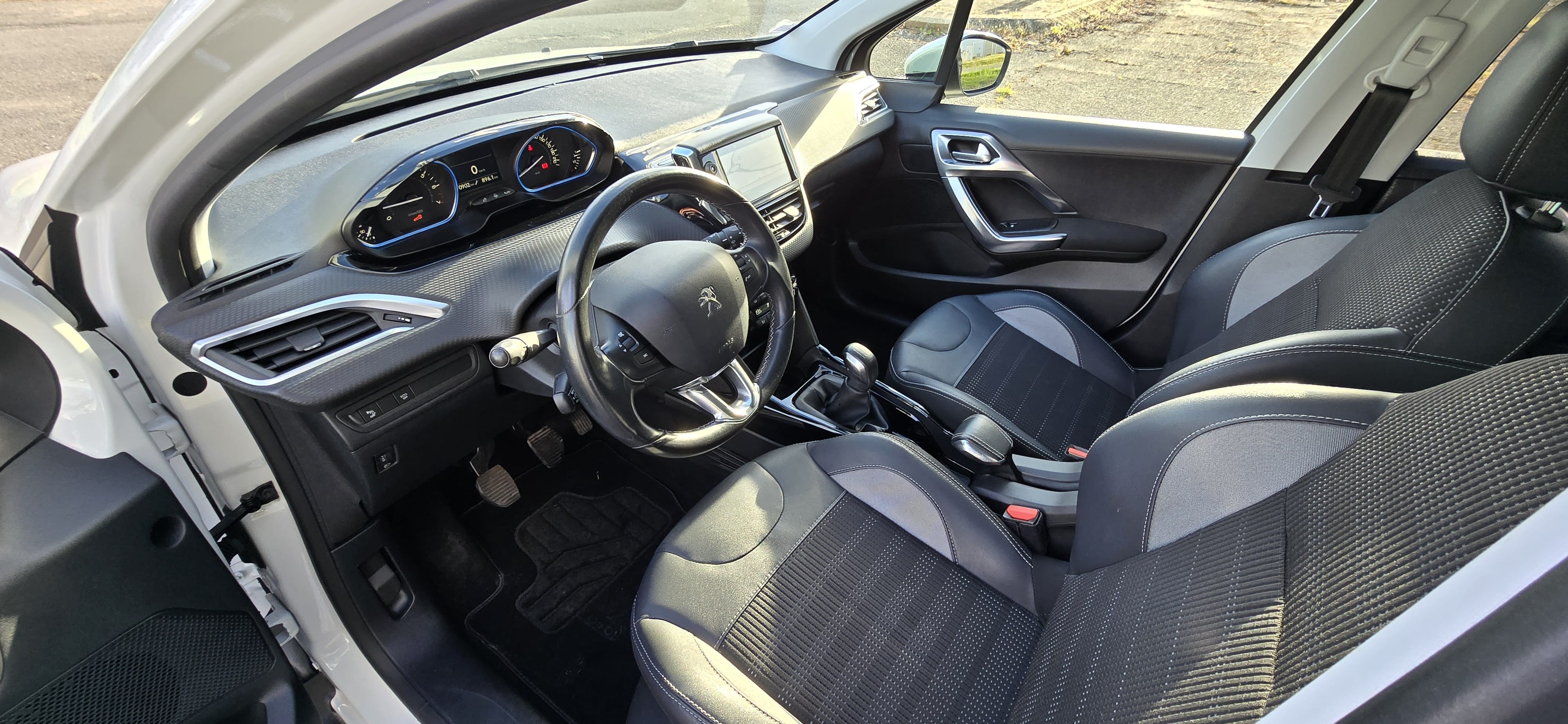 Peugeot 2008 avec Régulateur de vitesse