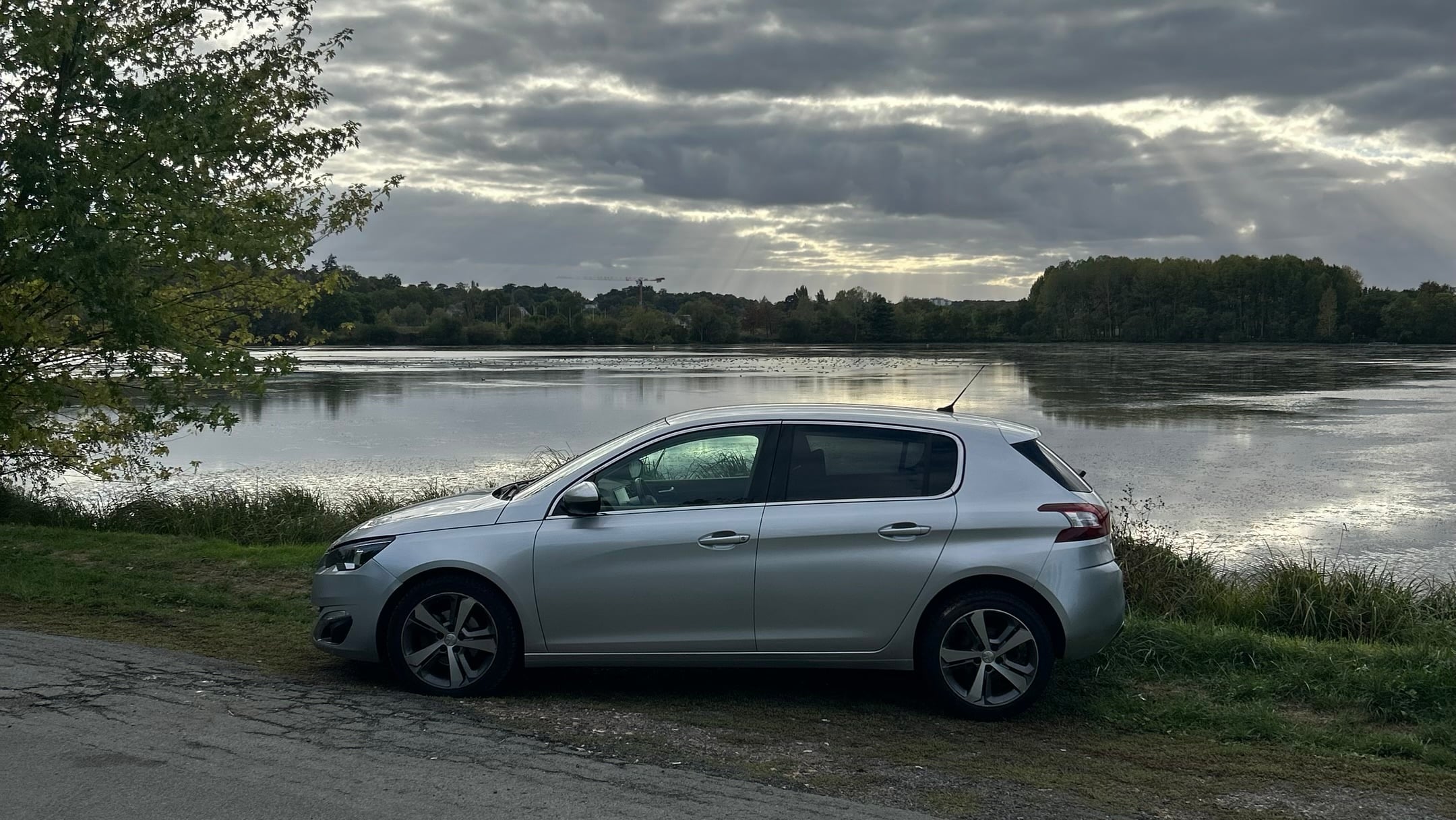 Peugeot 308 avec GPS