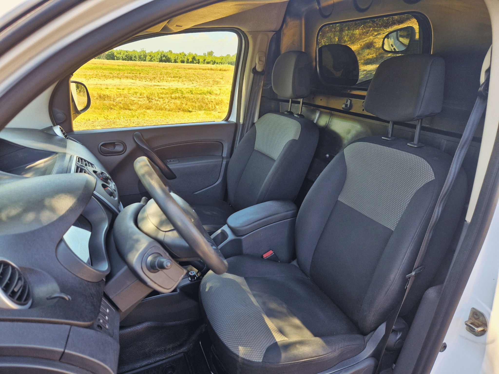 Renault Kangoo Express L1 avec Attelage