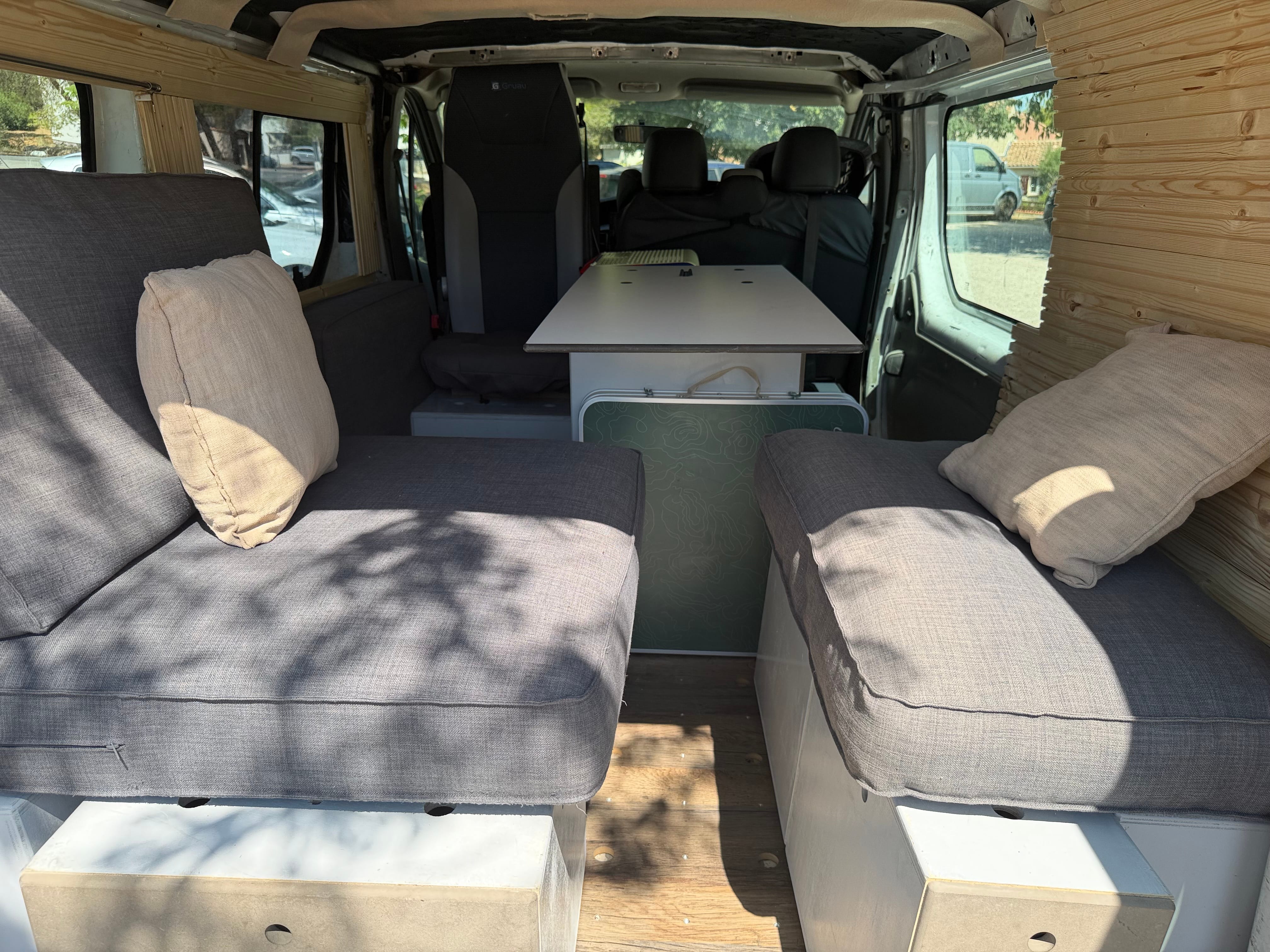 Renault Trafic Van clim 3 places avec GPS
