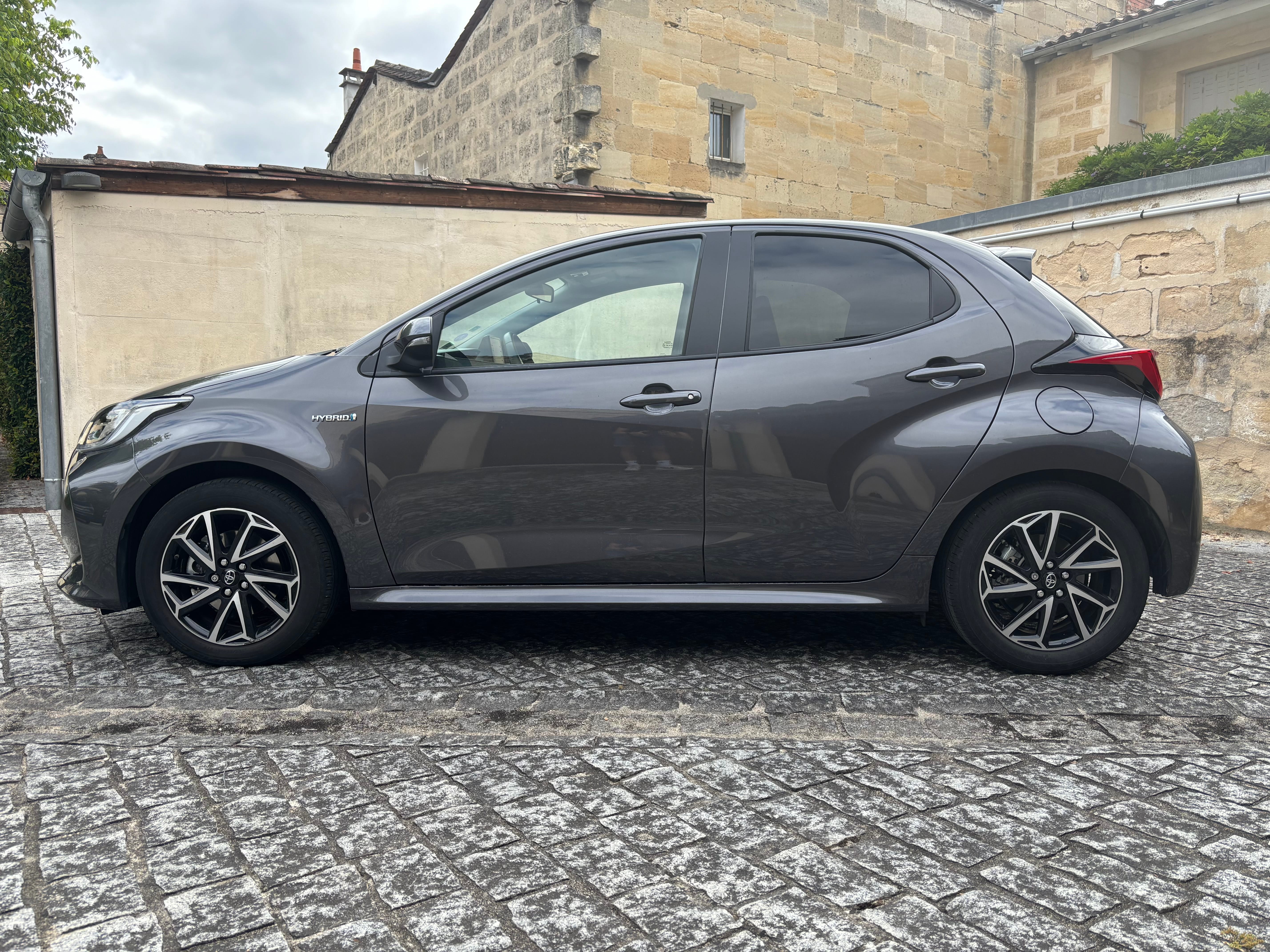 Toyota Yaris Hybride 116ch Design met Airco