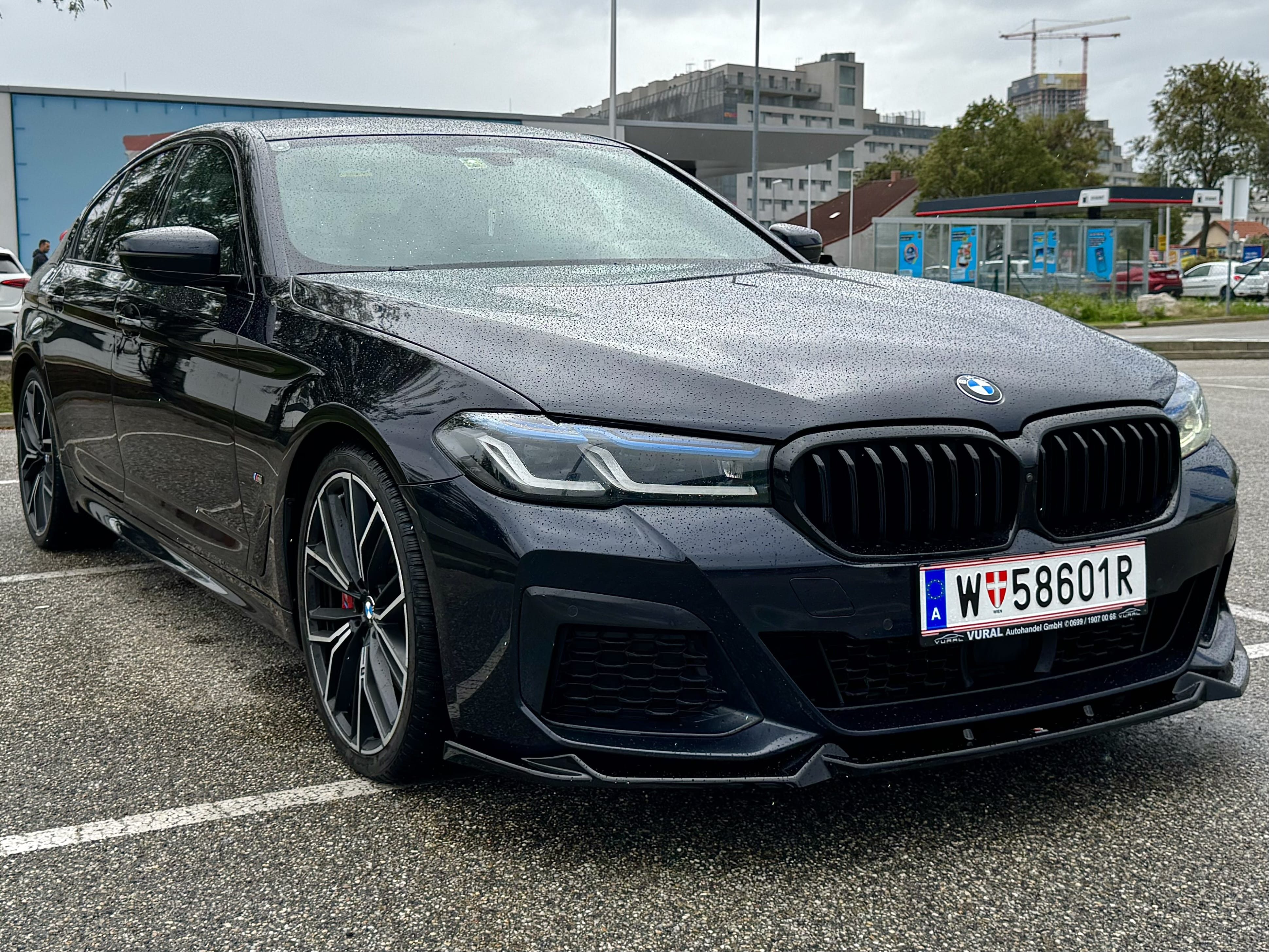 BMW 5er 540D XDrive mit Apple CarPlay