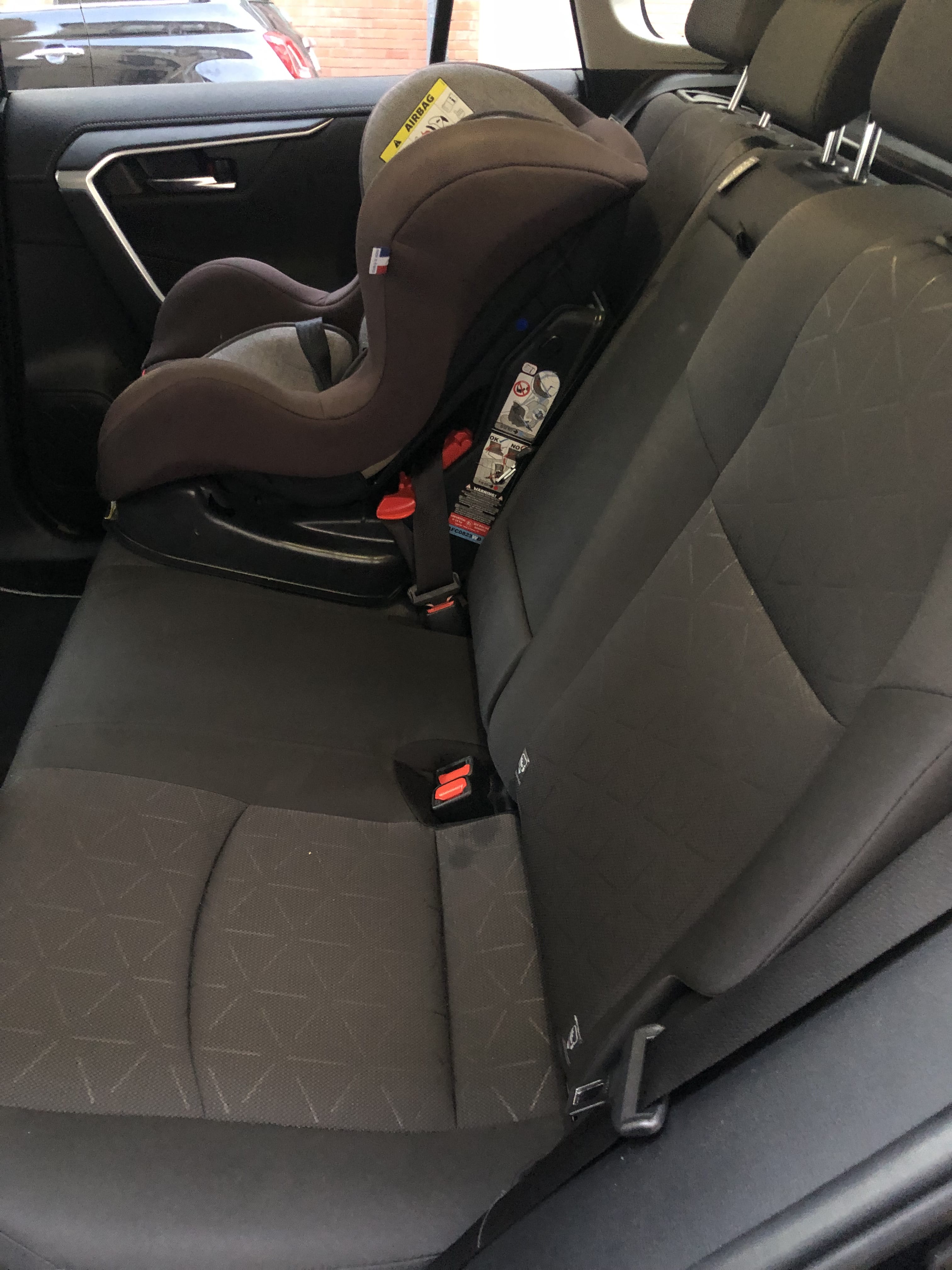 Toyota RAV 4 Hybride avec Dashcam