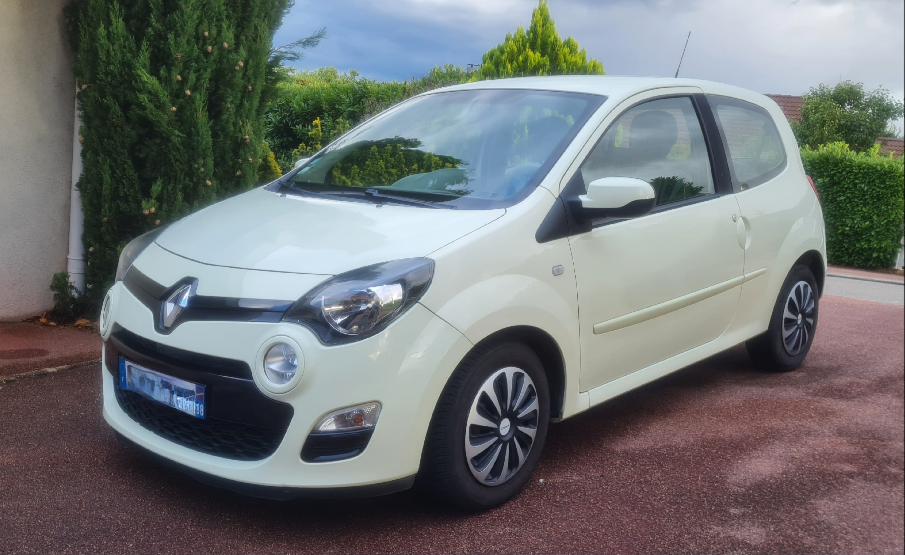 Renault Twingo II, 2013, Essence 95