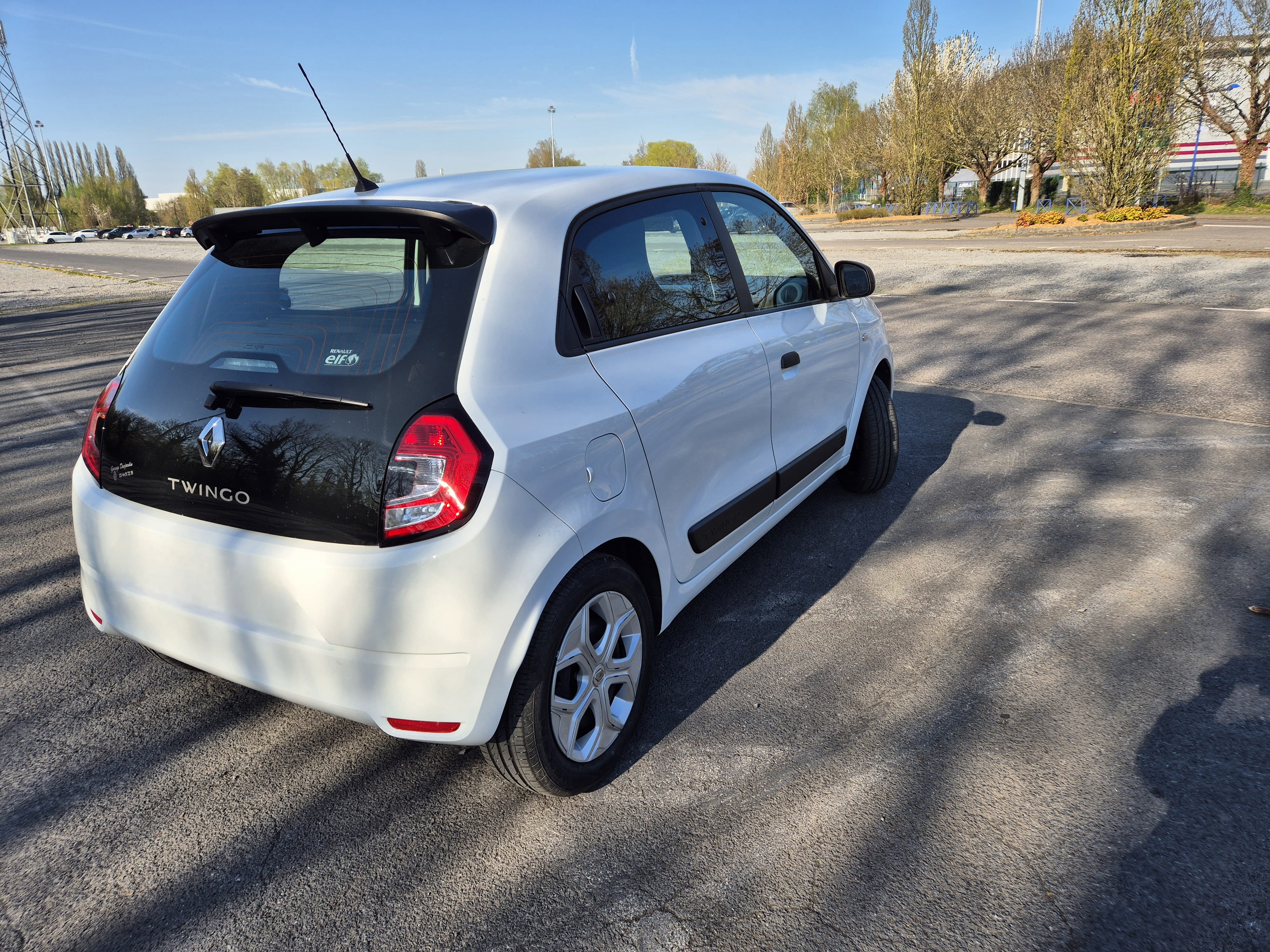 Renault Twingo III avec Siège bébé