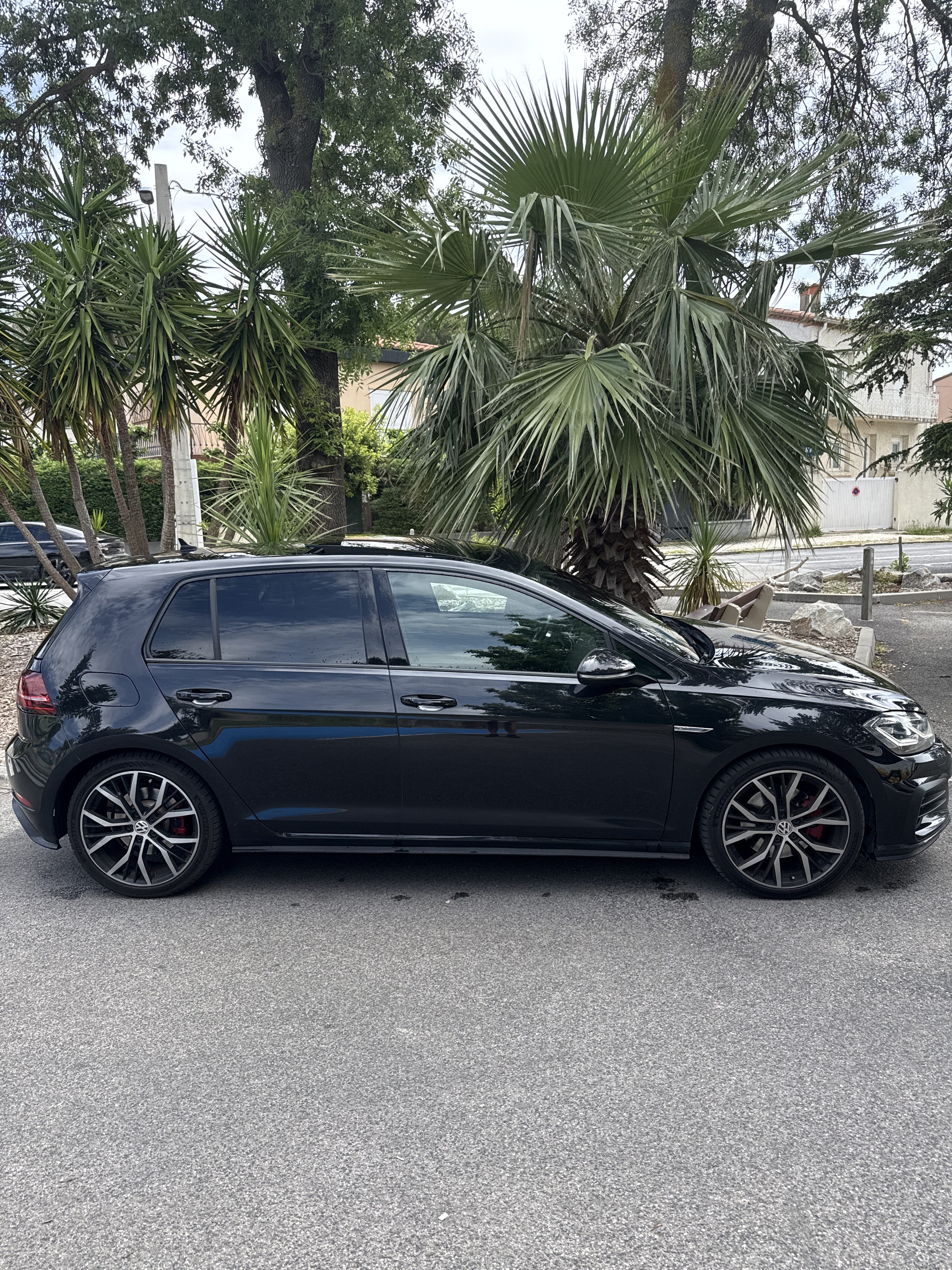 Volkswagen Golf avec Climatisation
