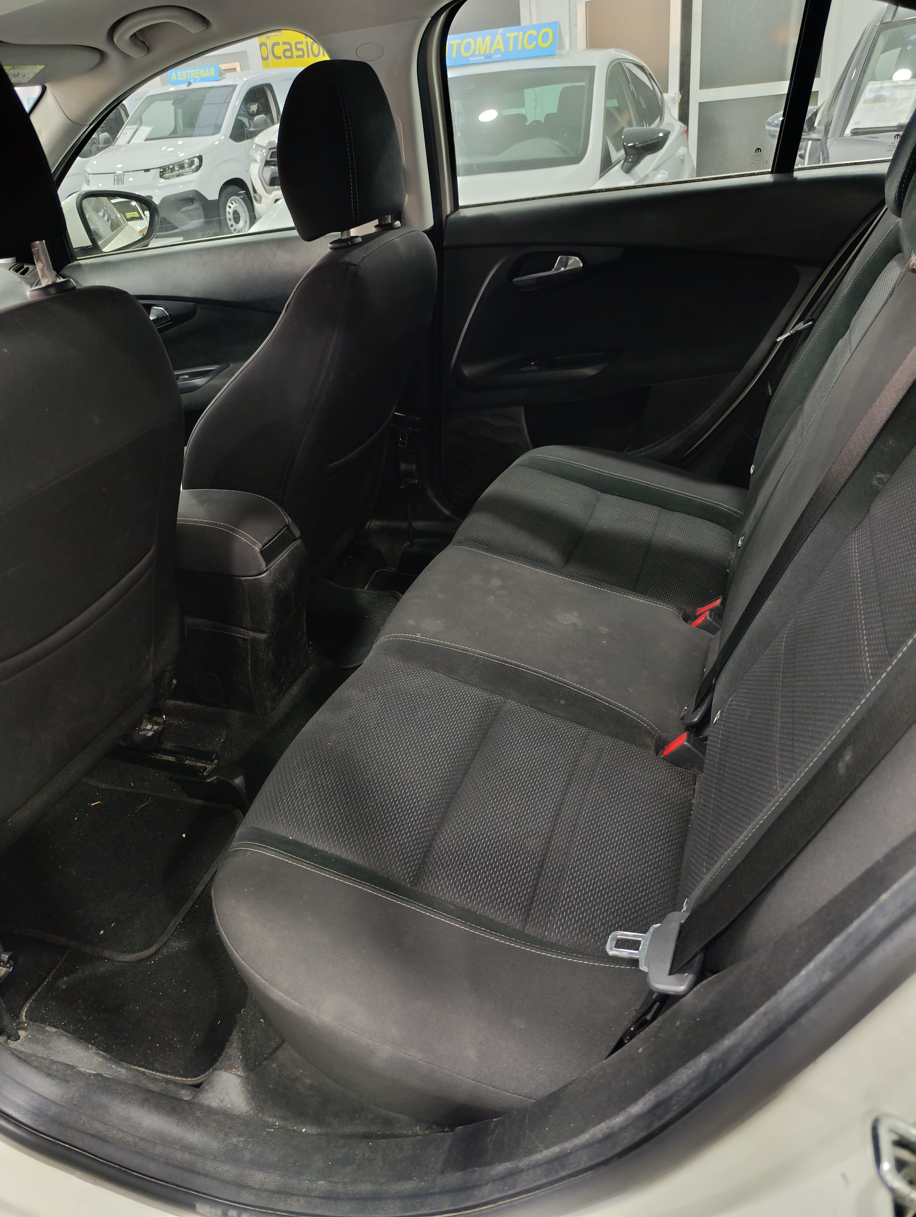 Fiat Tipo SW 1.4  T-Jet Lounge 120cv med Bluetooth audio